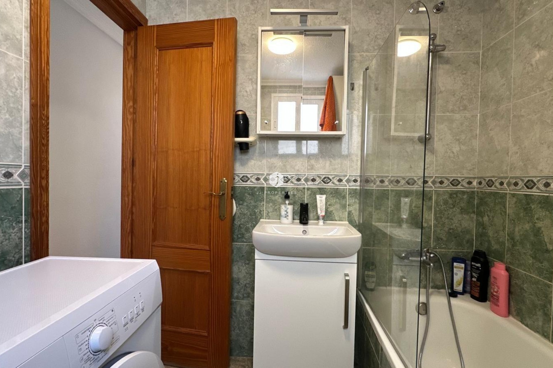Resale - Apartment / flat -
Torrevieja - Estacion de autobuses