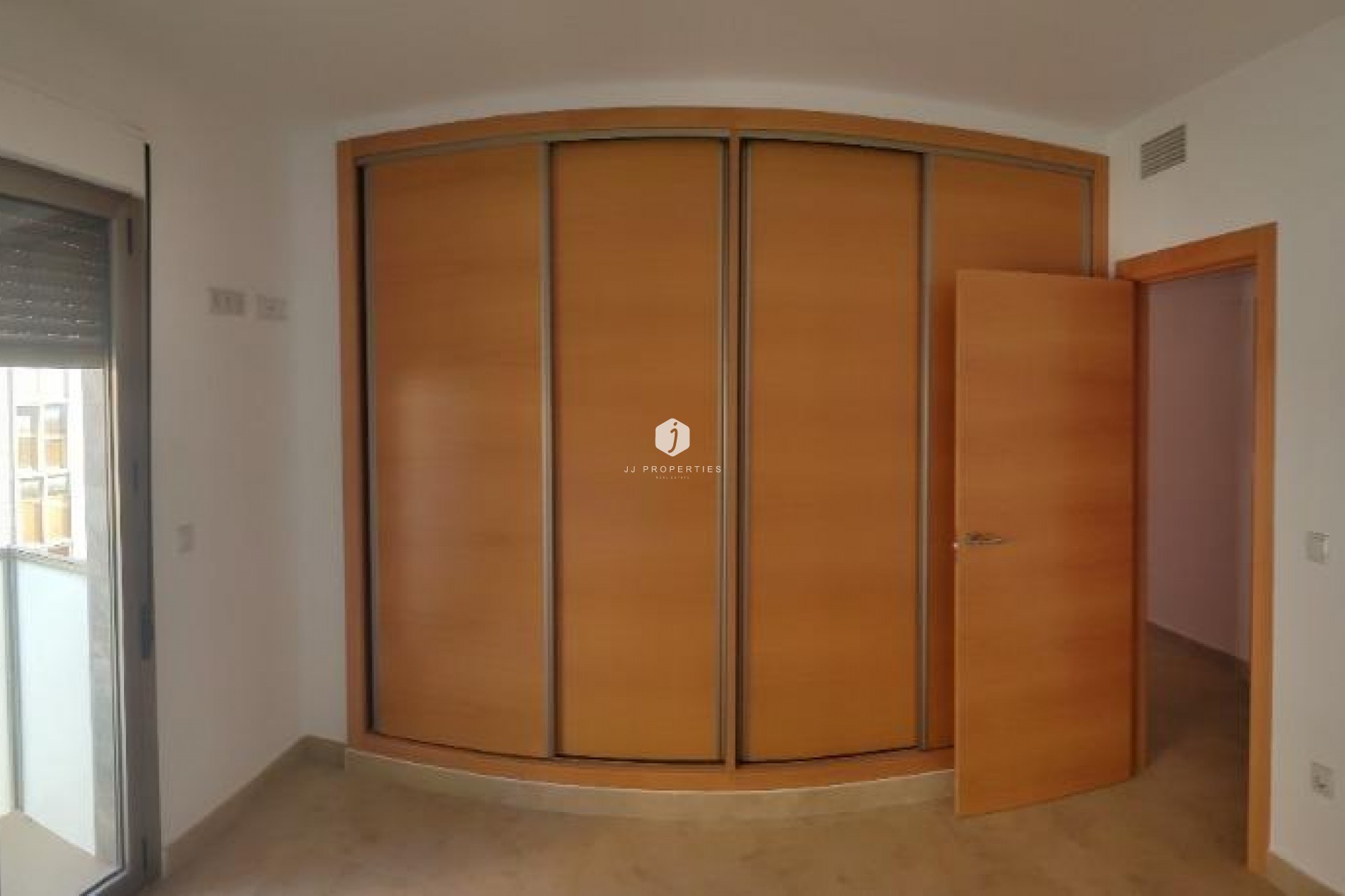 Resale - Apartment / flat -
Torrevieja - Estacion de autobuses