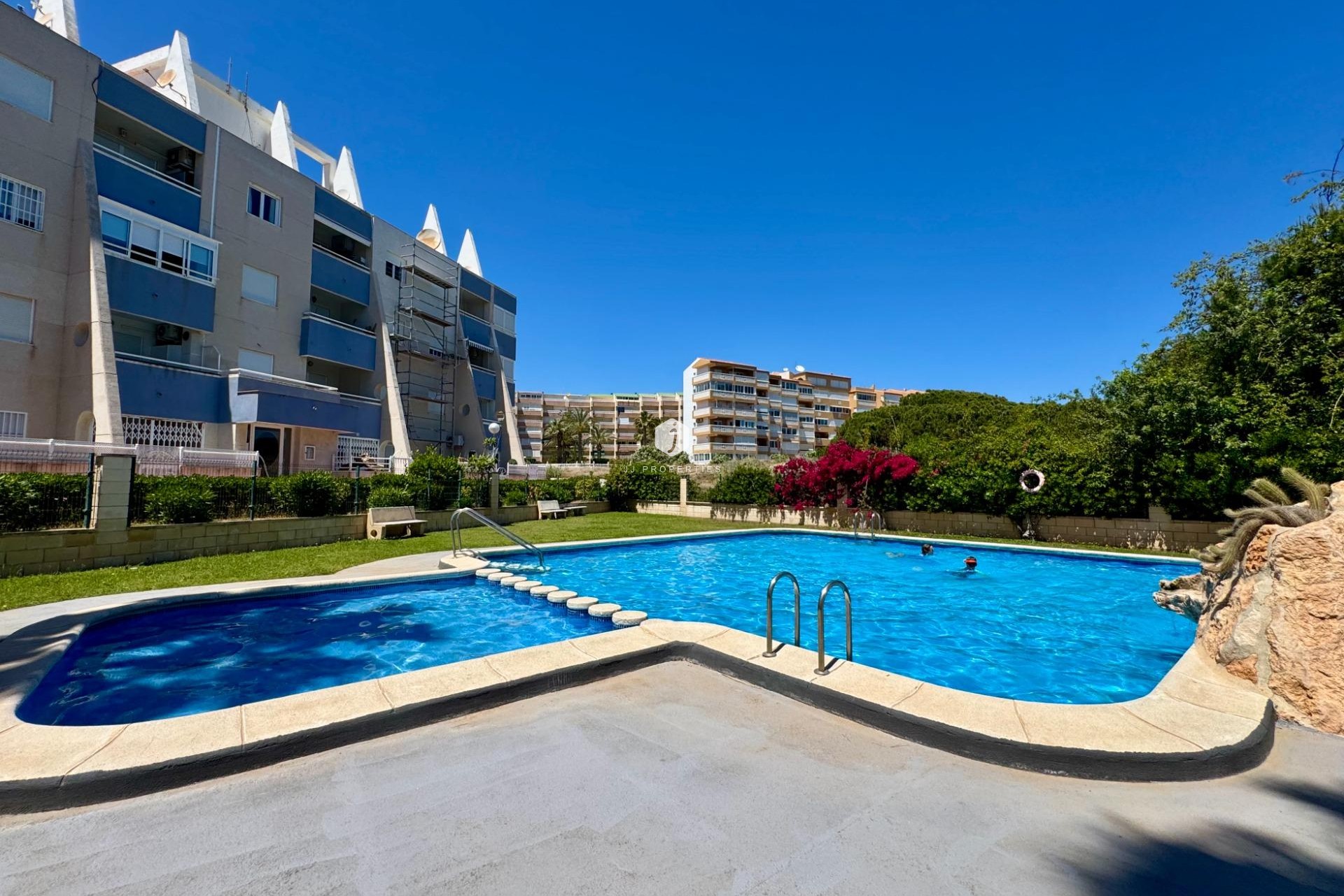 Resale - Apartment / flat -
Torrevieja - Gaspar Perrelló