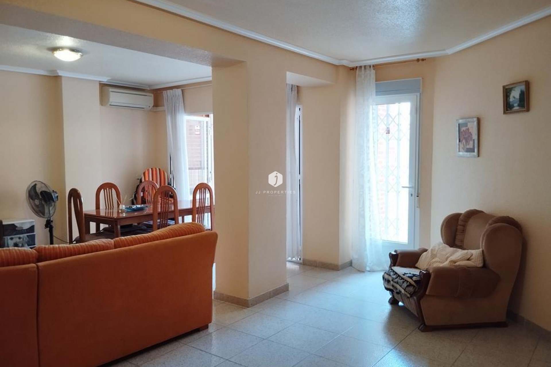 Resale - Apartment / flat -
Torrevieja - HABANERAS PLAZA SANTA MARIA