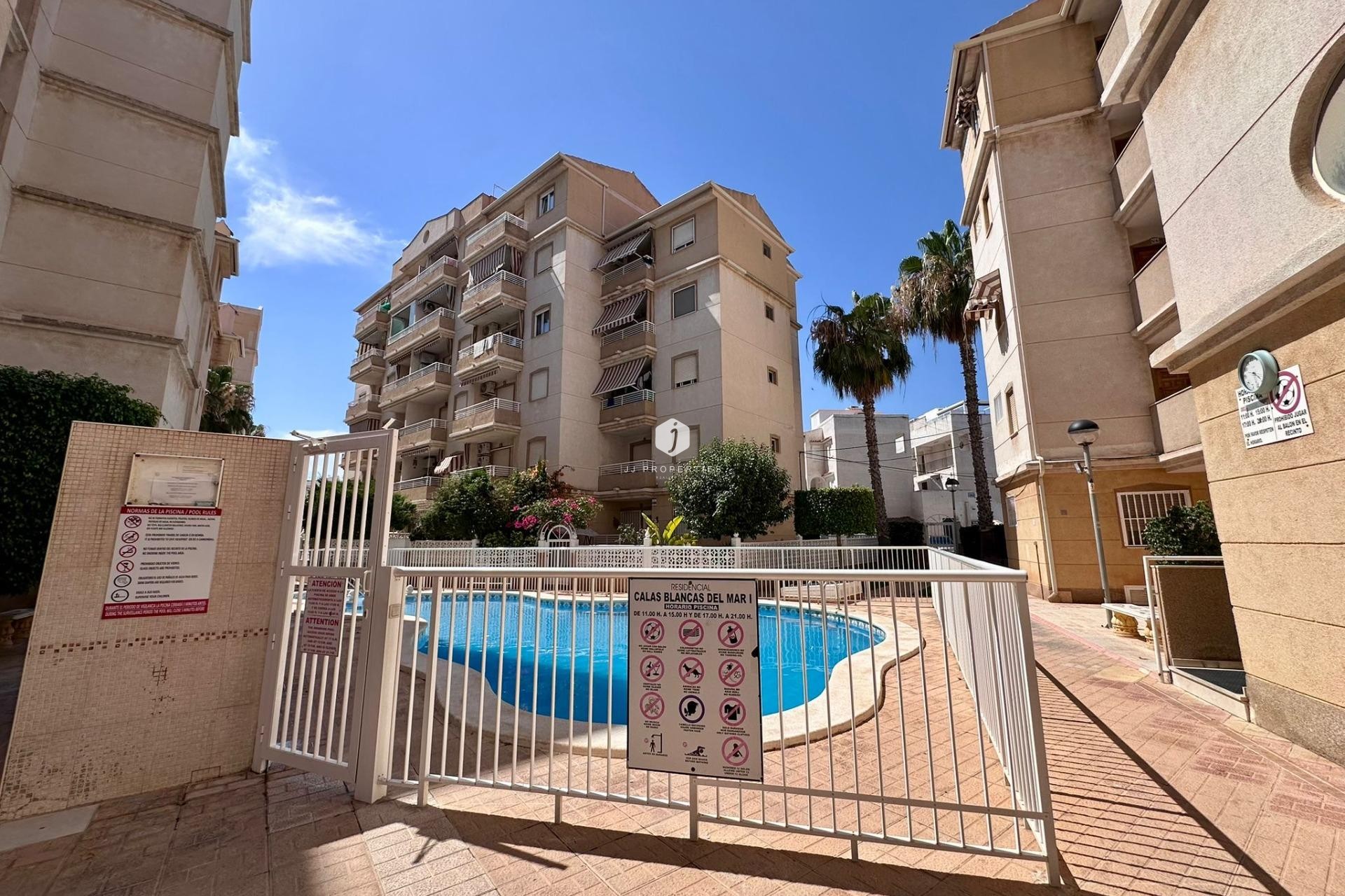 Resale - Apartment / flat -
Torrevieja - Habaneras