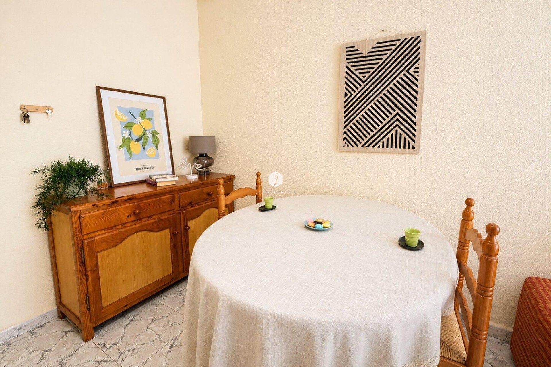 Resale - Apartment / flat -
Torrevieja - Habaneras