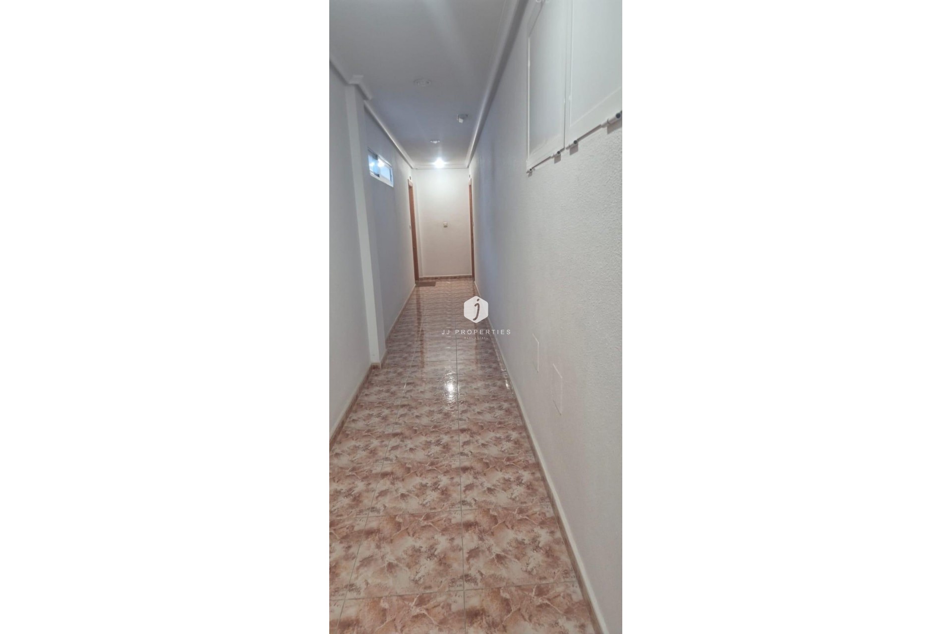 Resale - Apartment / flat -
Torrevieja - La Mata Pueblo