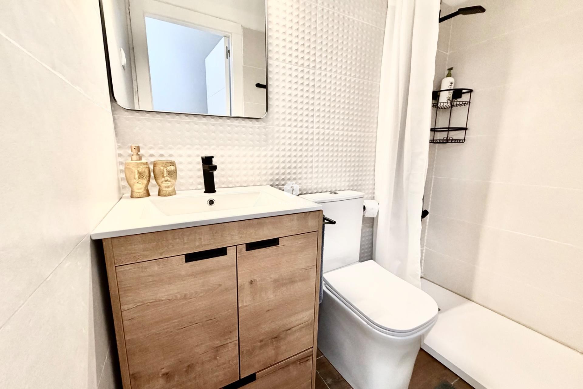 Resale - Apartment / flat -
Torrevieja - La Mata Pueblo