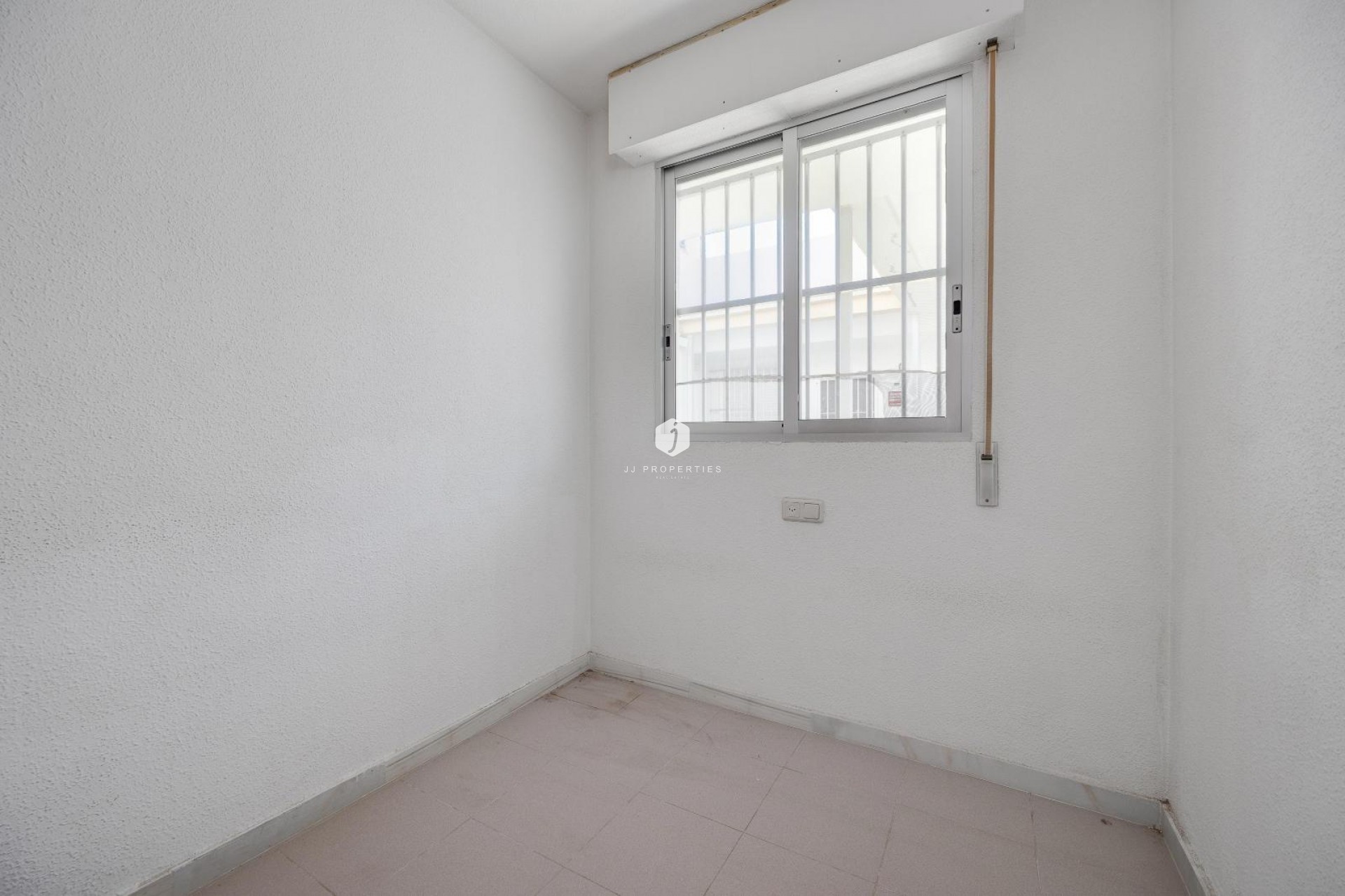 Resale - Apartment / flat -
Torrevieja - La Mata Pueblo
