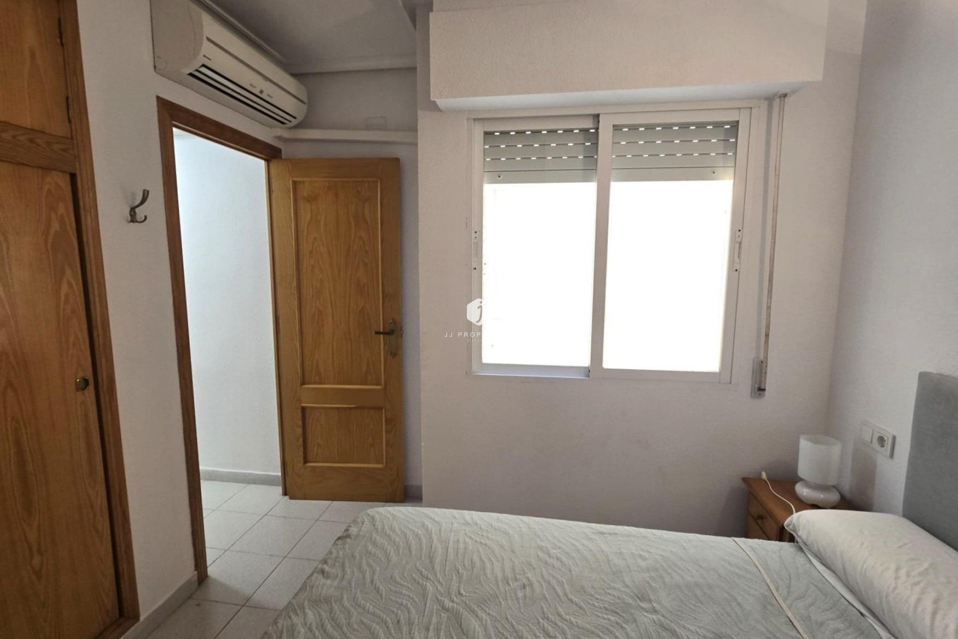Resale - Apartment / flat -
Torrevieja - La Mata Pueblo