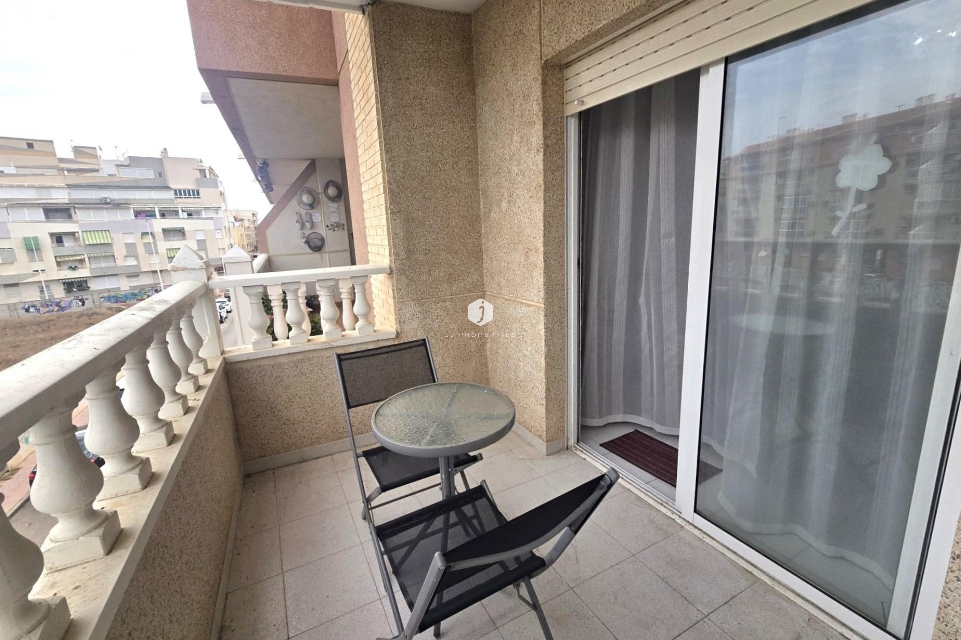 Resale - Apartment / flat -
Torrevieja - La Mata Pueblo