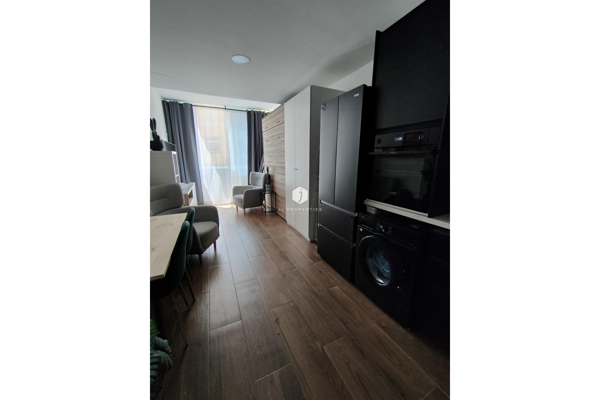 Resale - Apartment / flat -
Torrevieja - La Mata