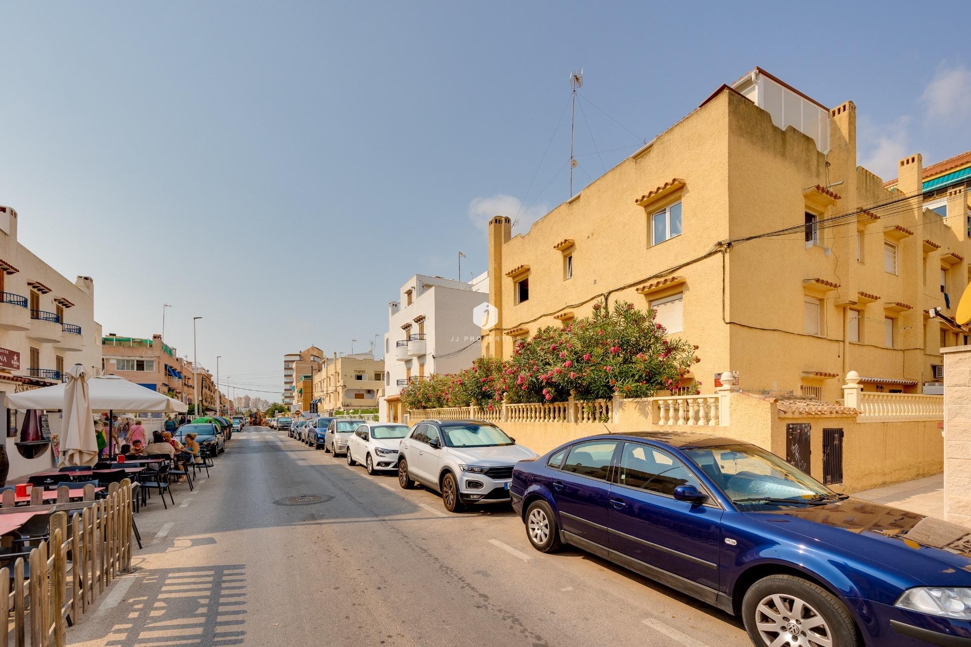 Resale - Apartment / flat -
Torrevieja - La Mata