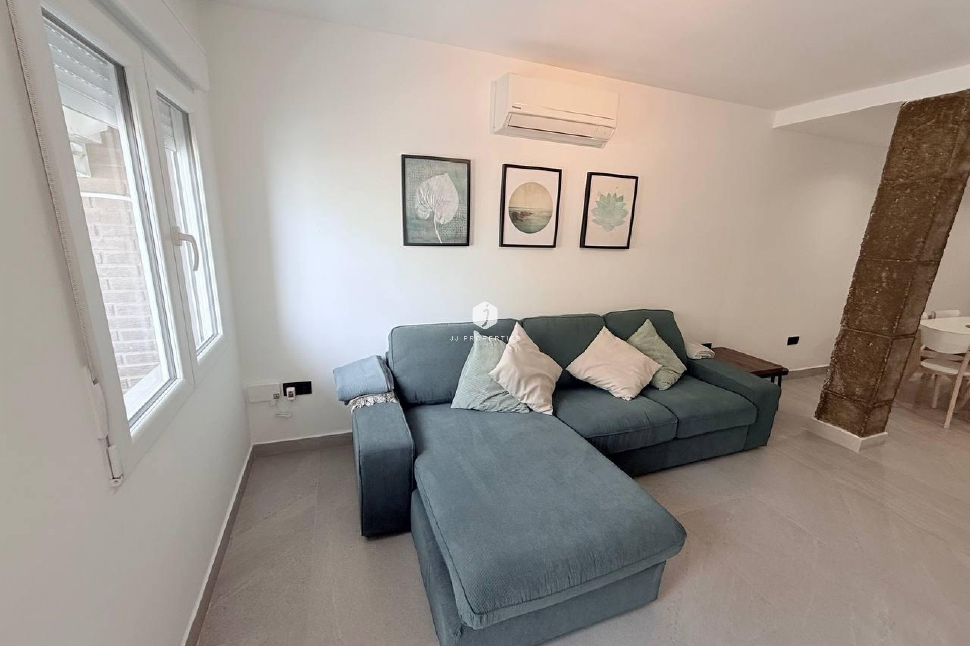 Resale - Apartment / flat -
Torrevieja - La Mata