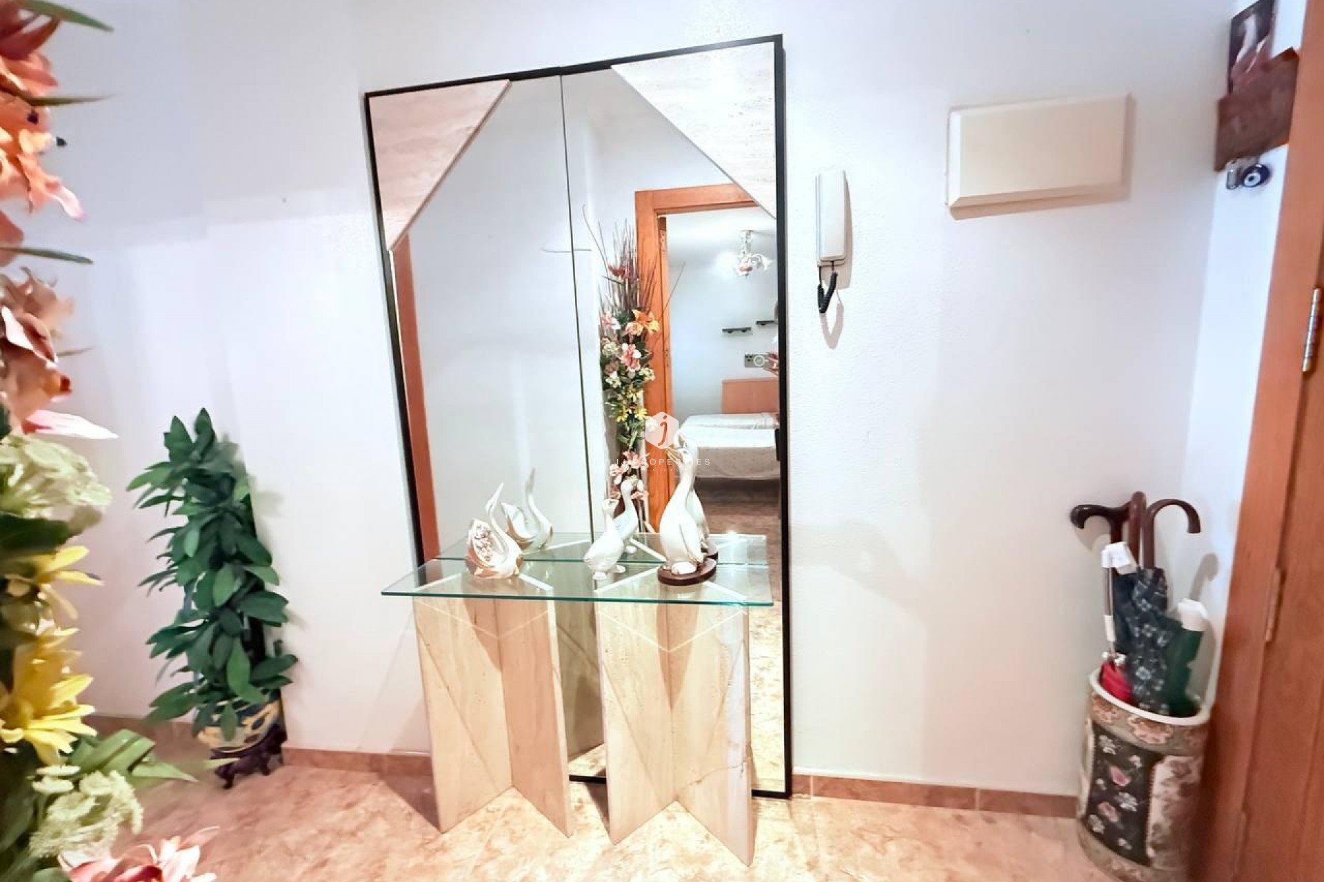 Resale - Apartment / flat -
Torrevieja - La Mata