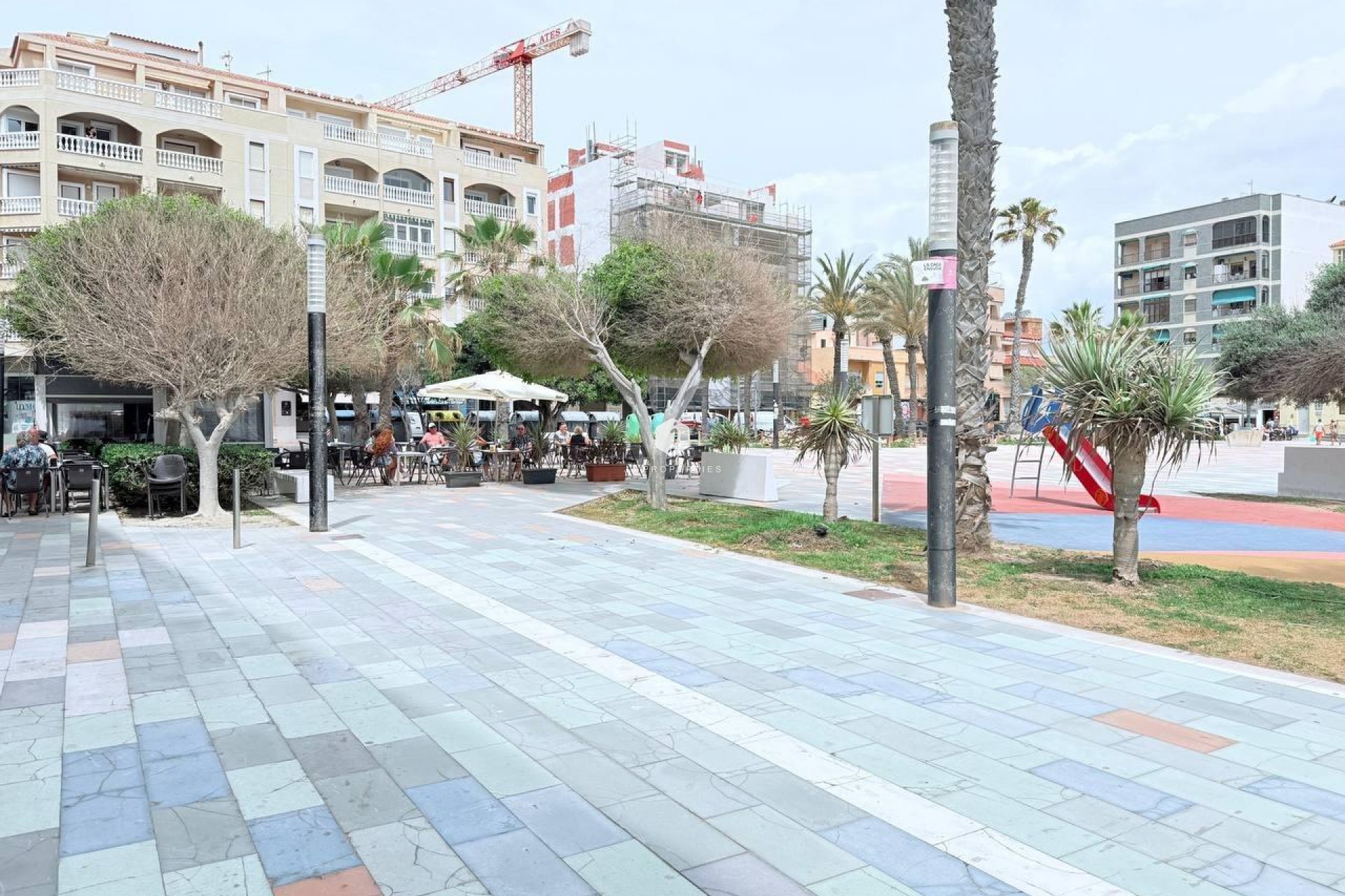 Resale - Apartment / flat -
Torrevieja - La Mata