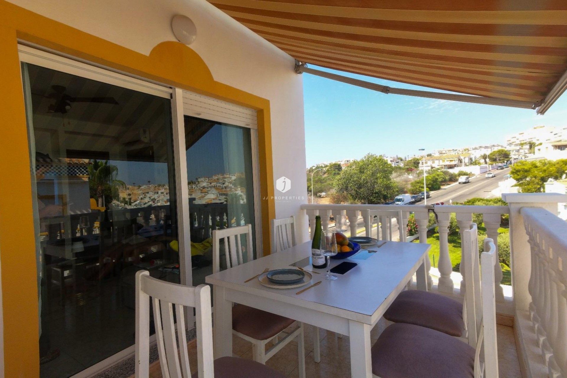 Resale - Apartment / flat -
Torrevieja - La Mata
