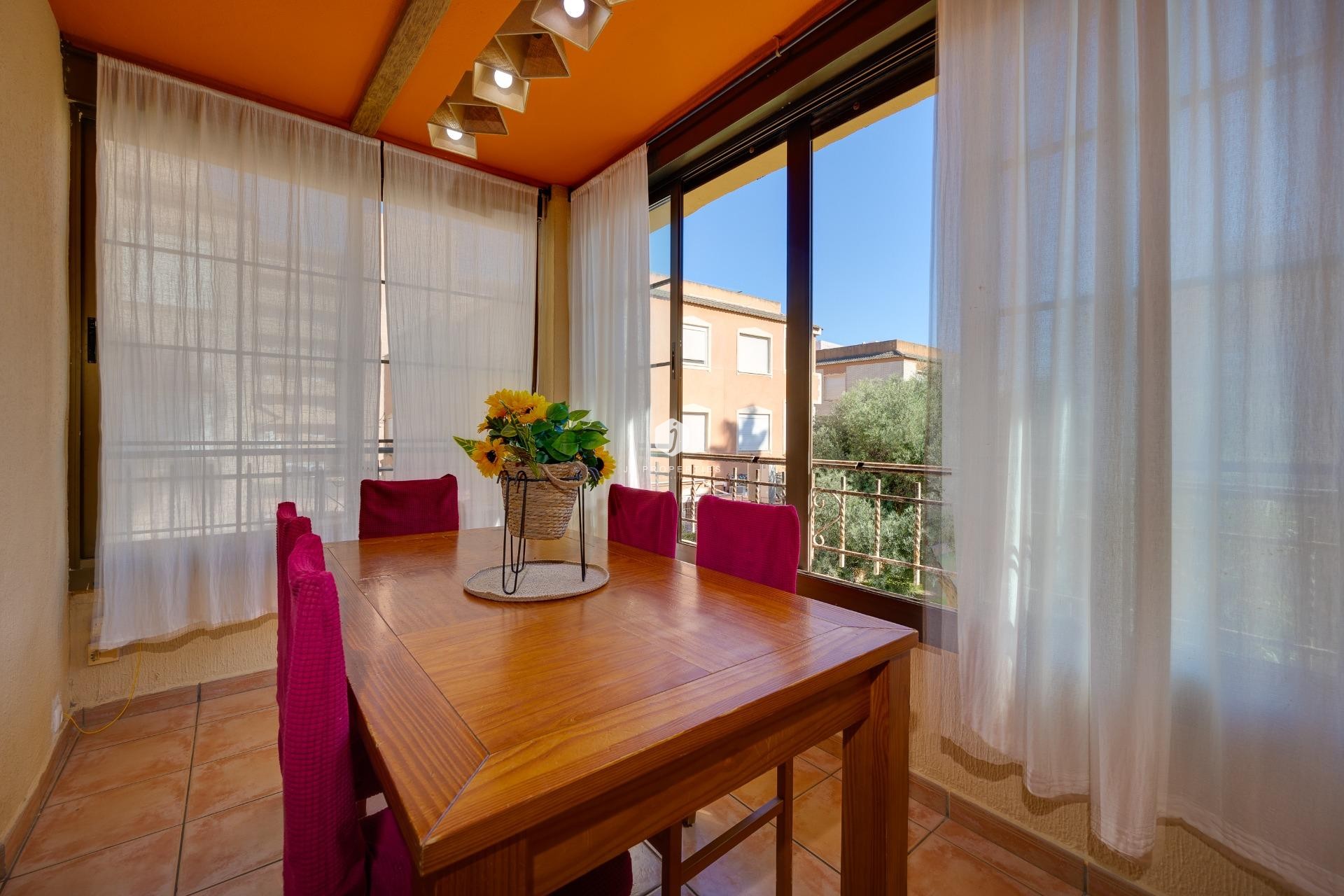 Resale - Apartment / flat -
Torrevieja - La Mata