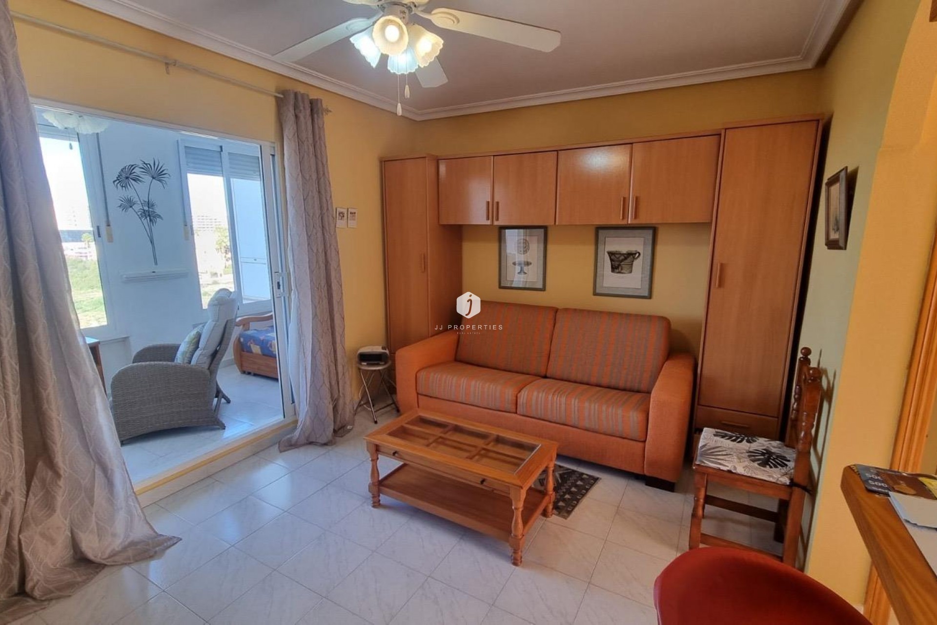 Resale - Apartment / flat -
Torrevieja - La Mata