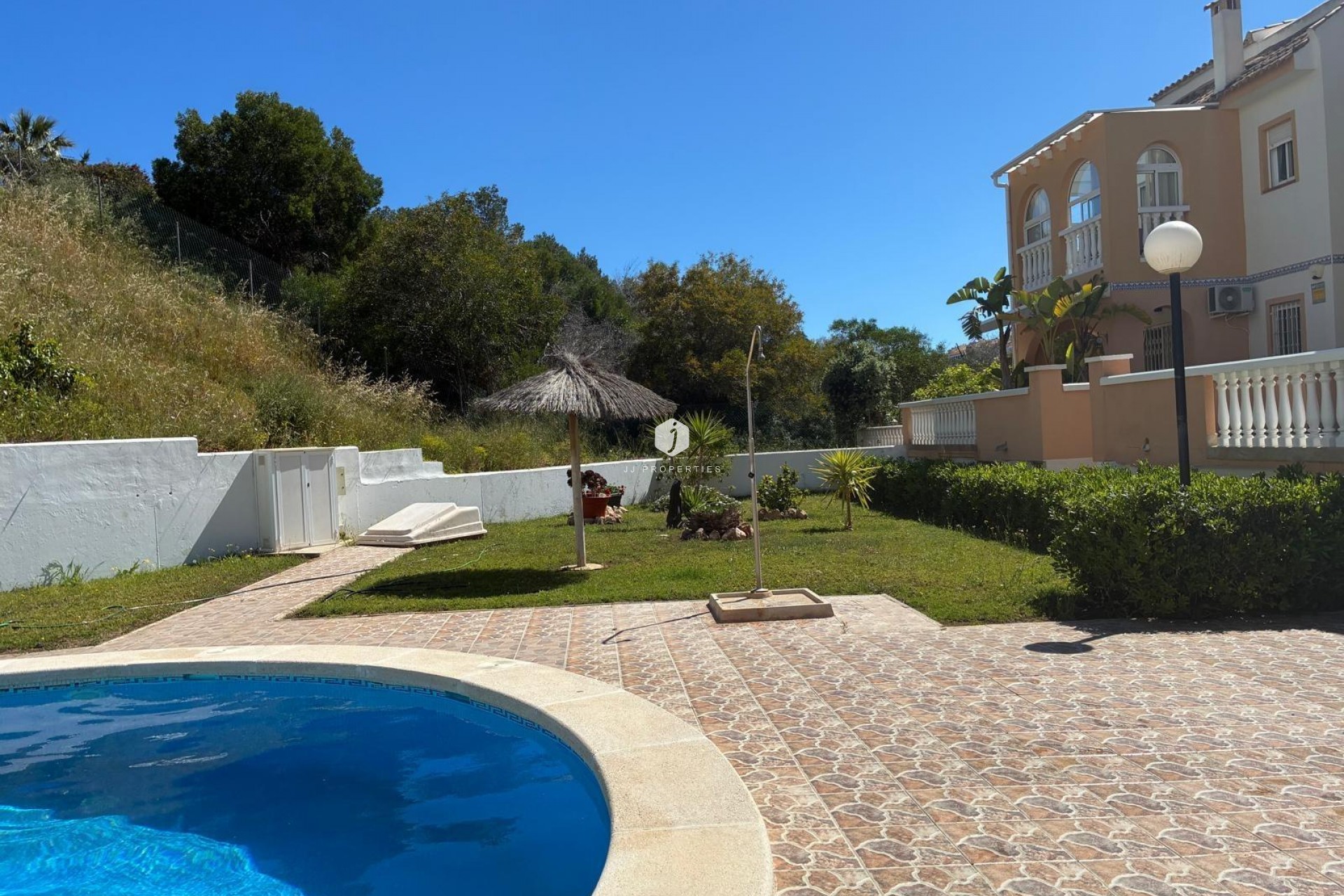 Resale - Apartment / flat -
Torrevieja - La Mata