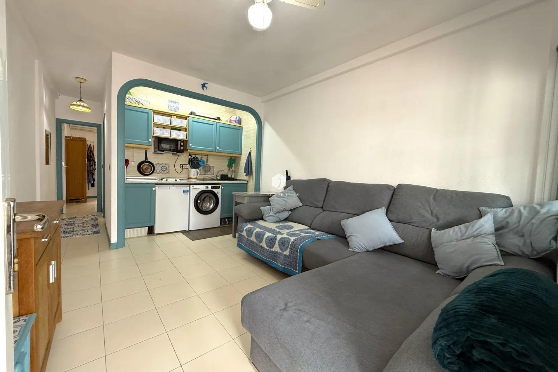 Resale - Apartment / flat -
Torrevieja - La Mata