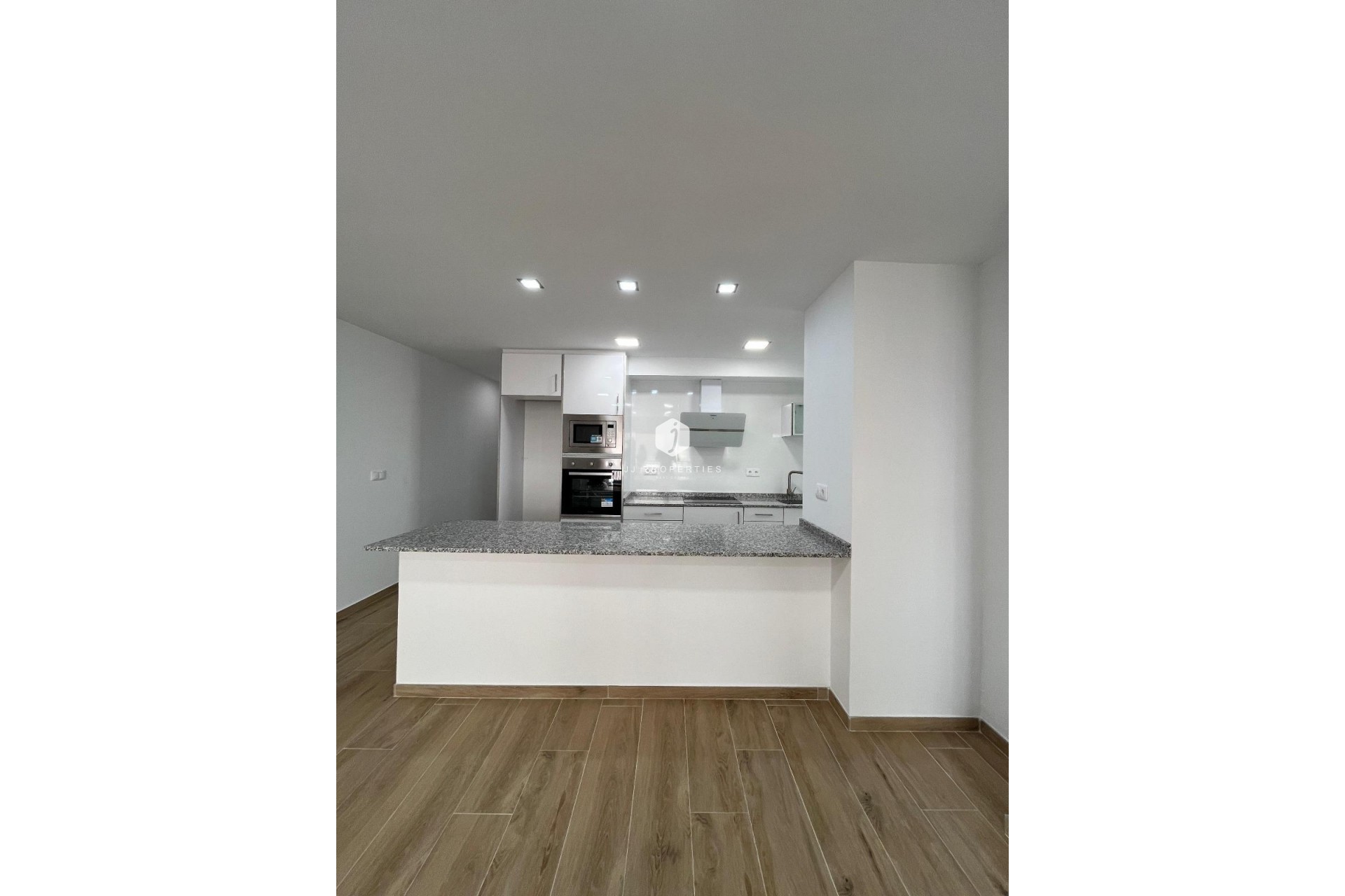 Resale - Apartment / flat -
Torrevieja - La Mata