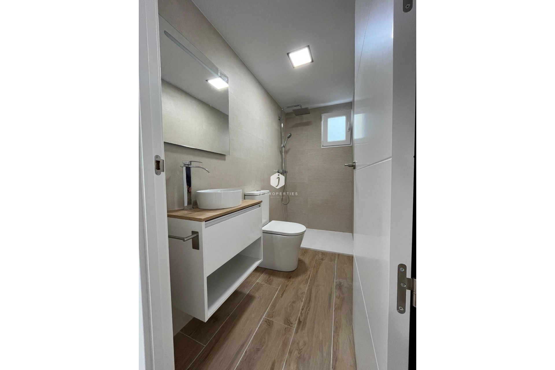 Resale - Apartment / flat -
Torrevieja - La Mata