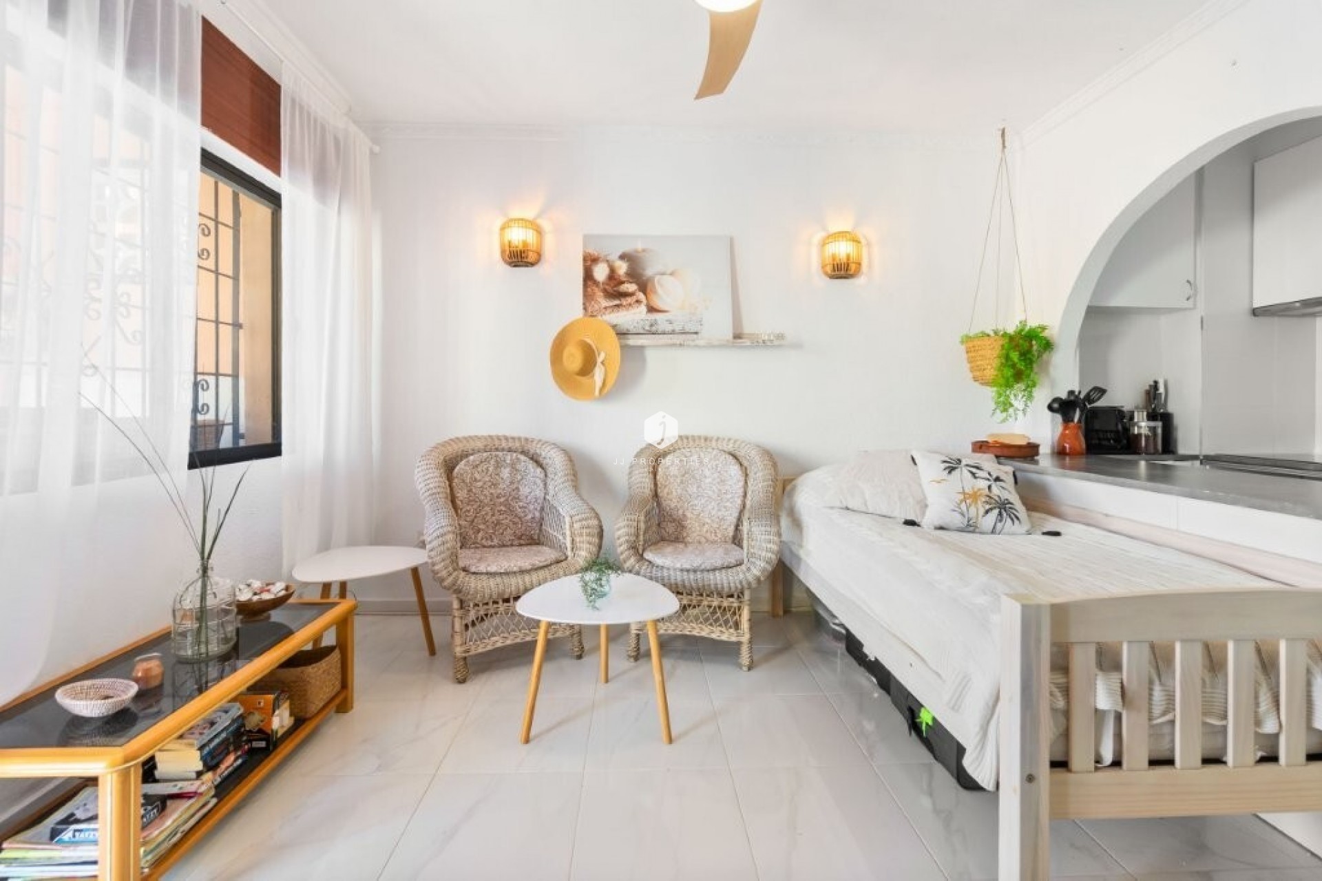 Resale - Apartment / flat -
Torrevieja - La Rosaleda