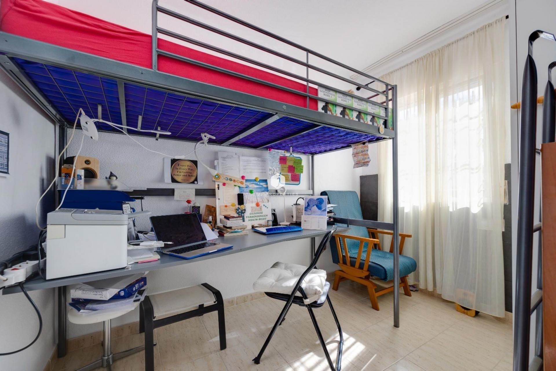 Resale - Apartment / flat -
Torrevieja - La Siesta - El Salado - Torreta