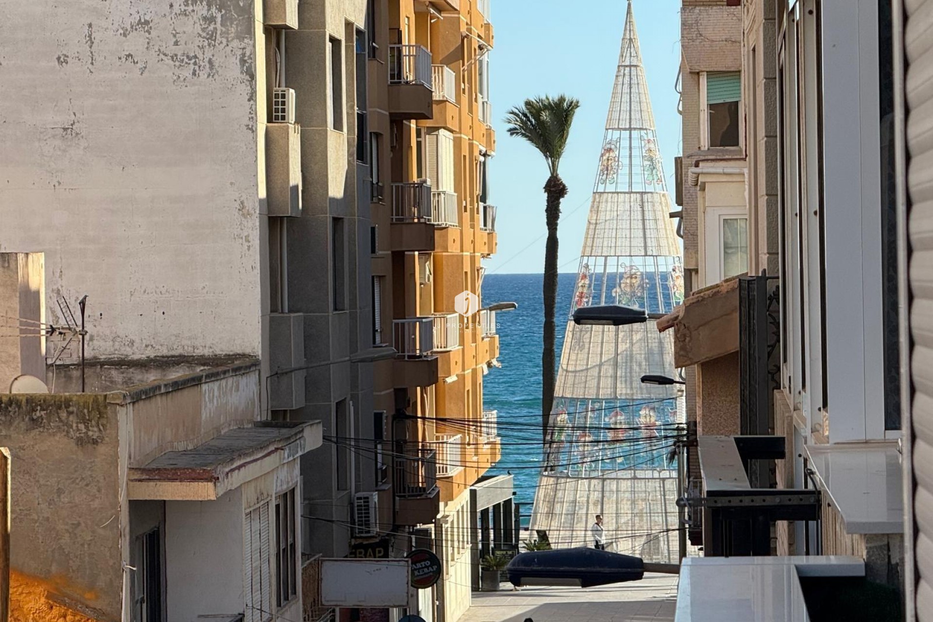 Resale - Apartment / flat -
Torrevieja - Las Piscinas Naturales