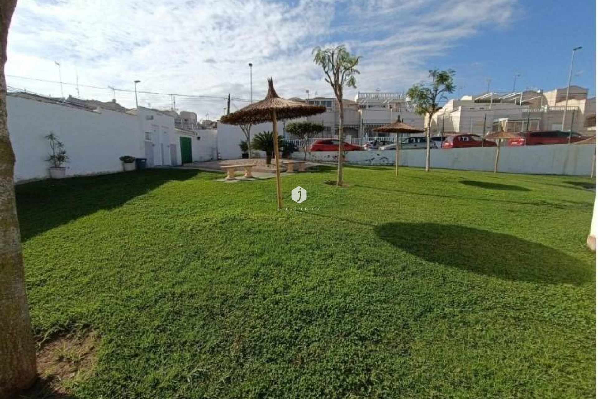 Resale - Apartment / flat -
Torrevieja - Los Balcones