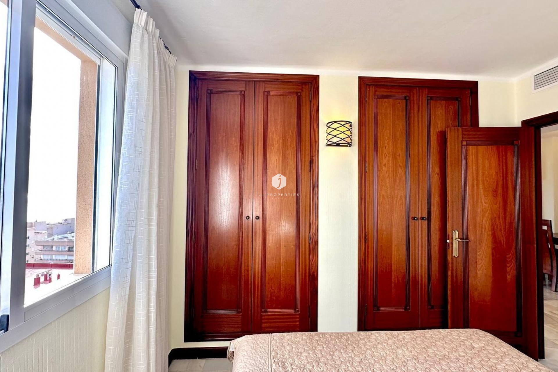 Resale - Apartment / flat -
Torrevieja - Los Frutales