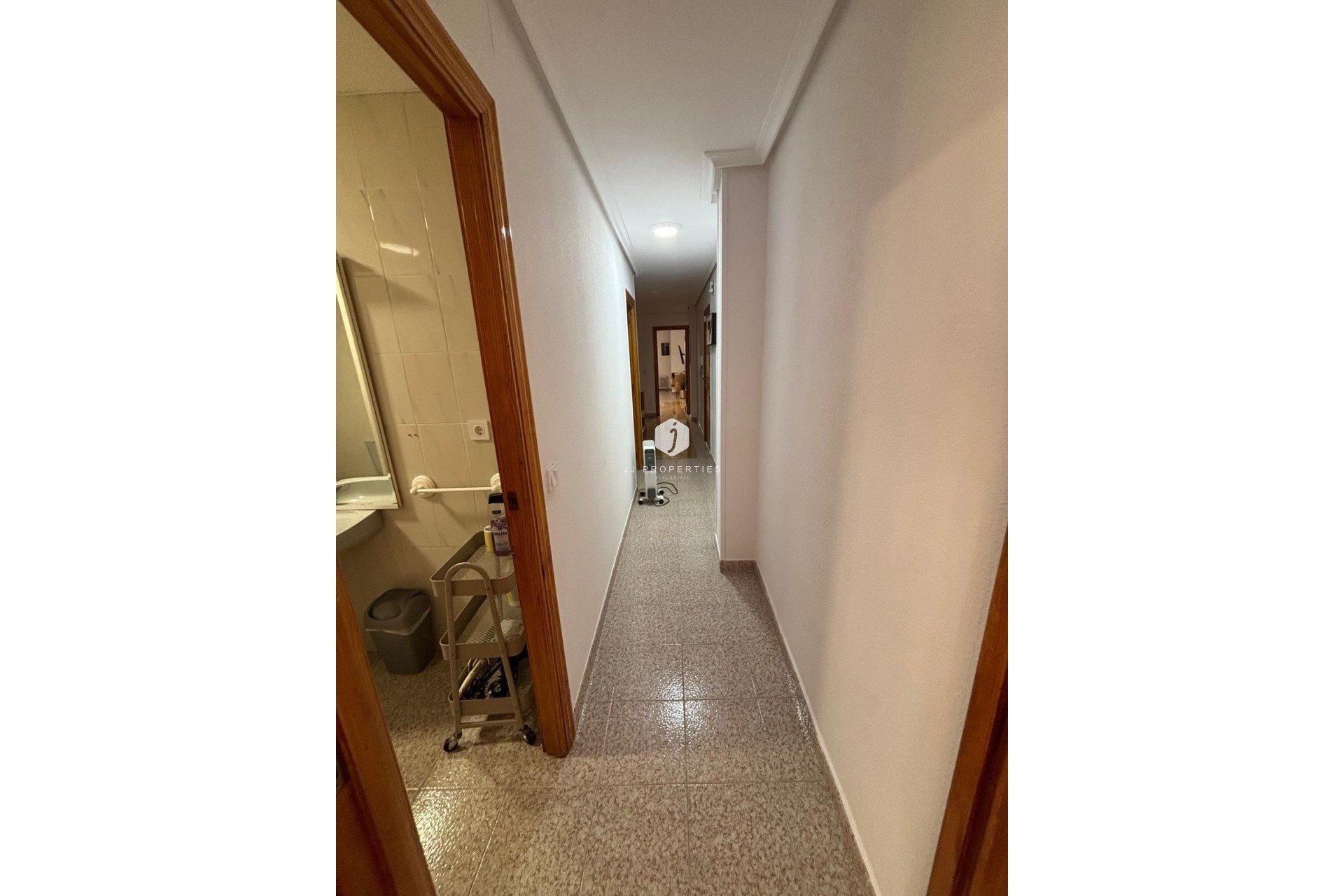 Resale - Apartment / flat -
Torrevieja - Los Frutales