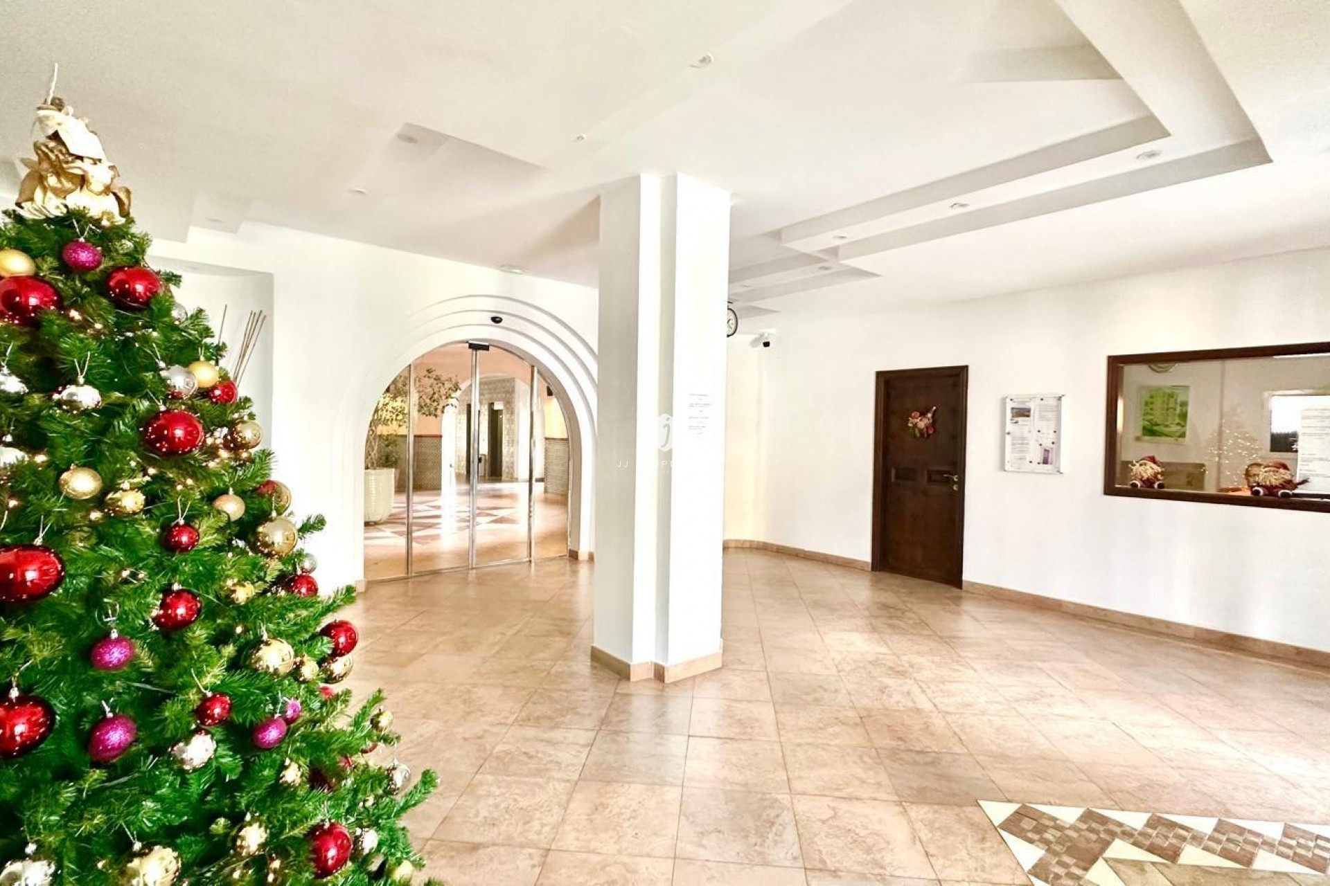 Resale - Apartment / flat -
Torrevieja - Los Frutales