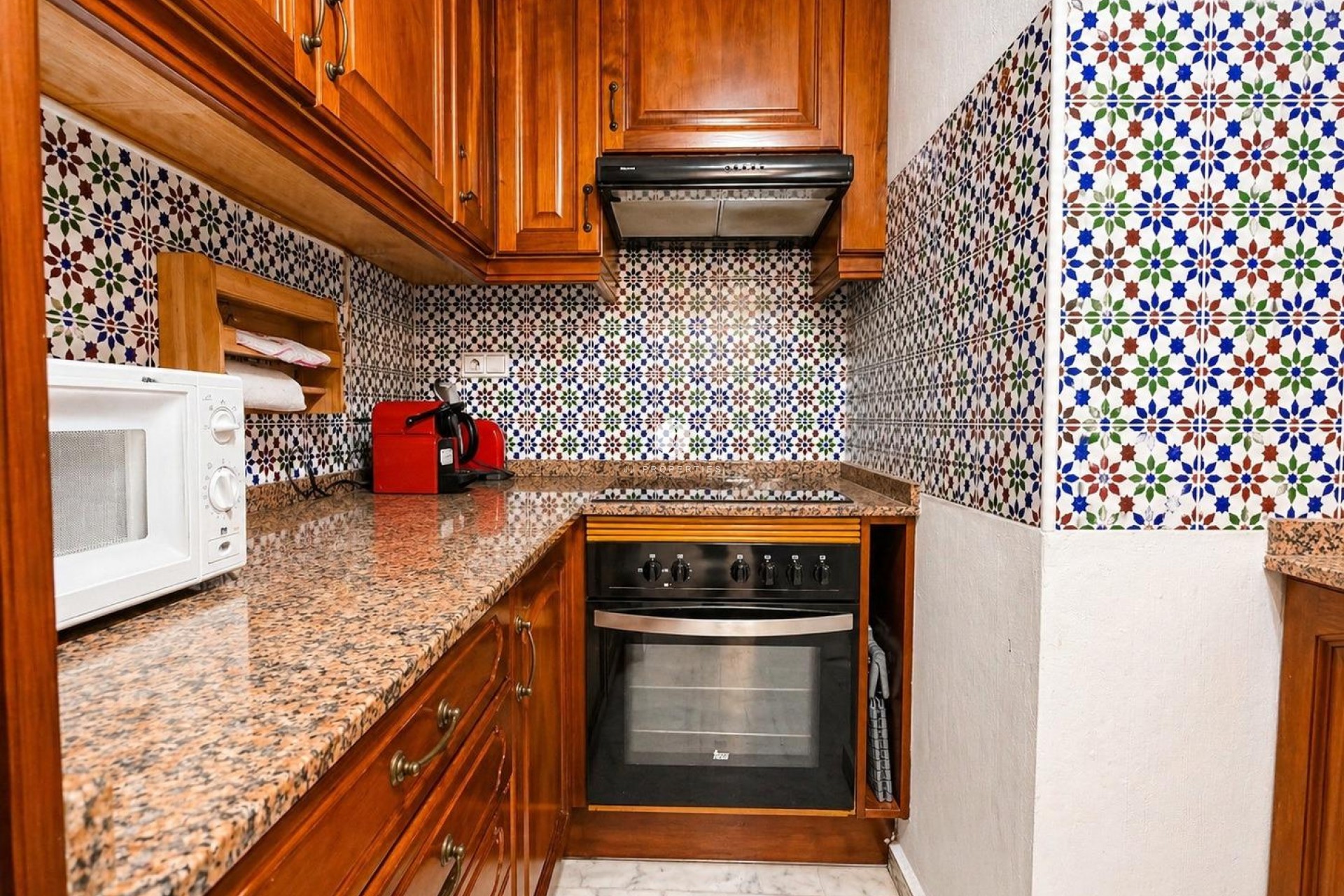 Resale - Apartment / flat -
Torrevieja - Los Frutales