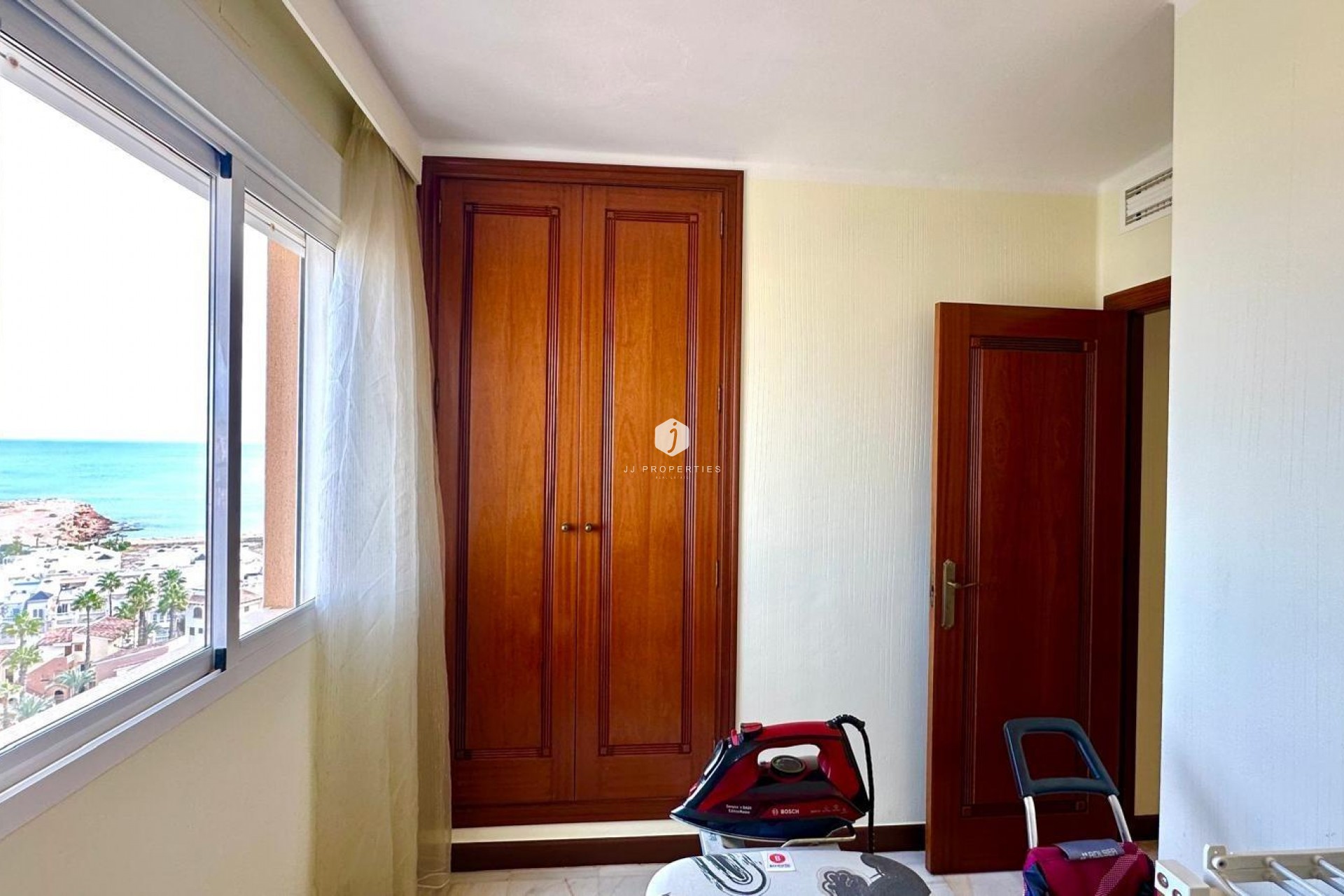 Resale - Apartment / flat -
Torrevieja - Los Frutales