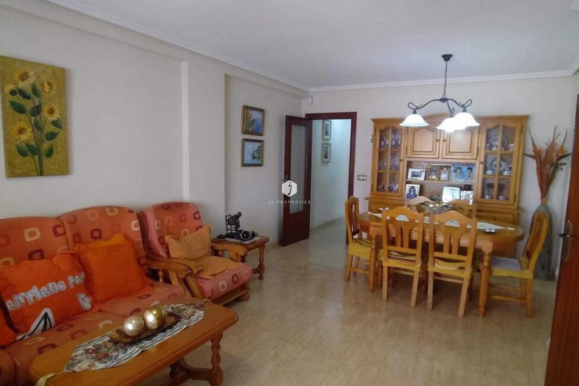 Resale - Apartment / flat -
Torrevieja - Los Locos
