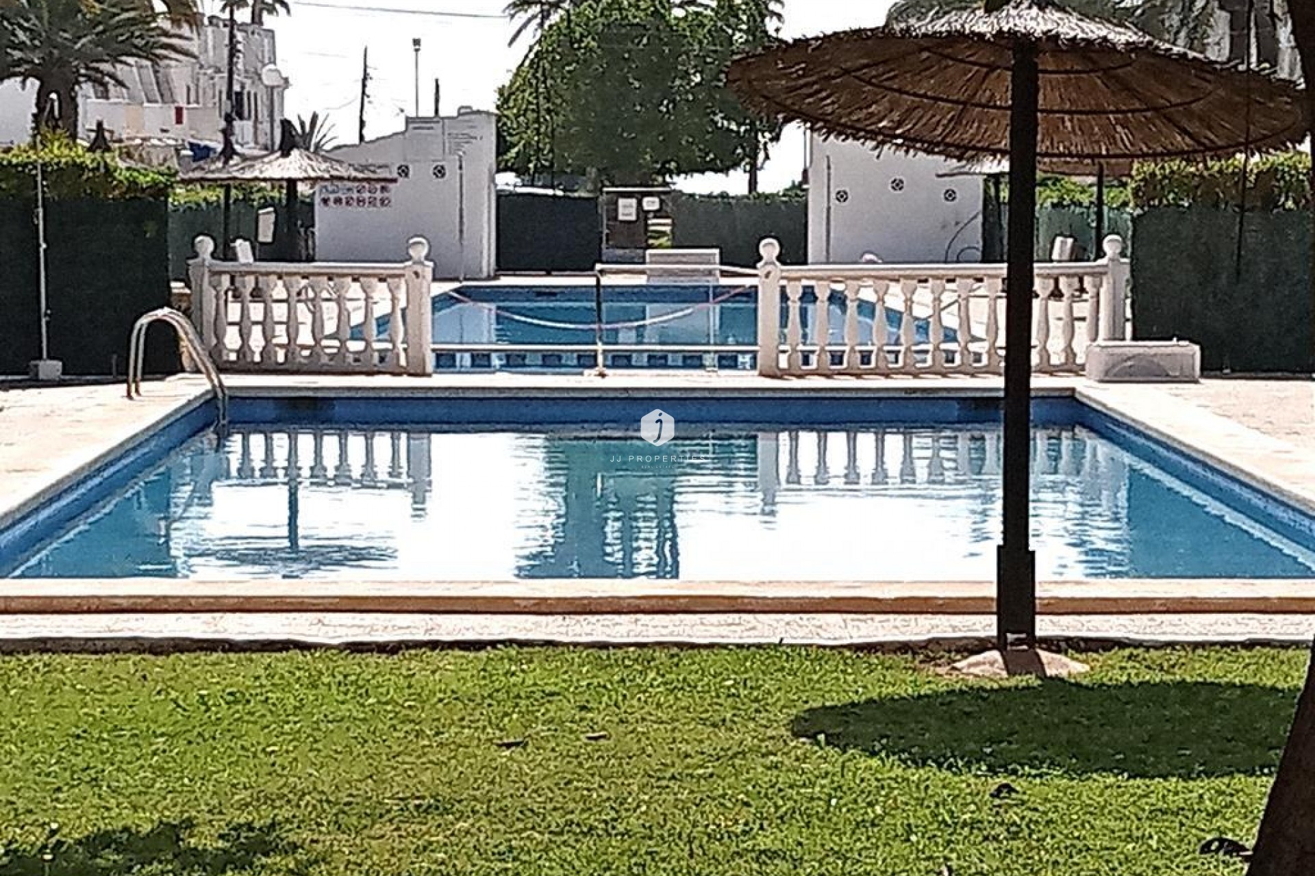 Resale - Apartment / flat -
Torrevieja - MAR AZUL LA VELETA