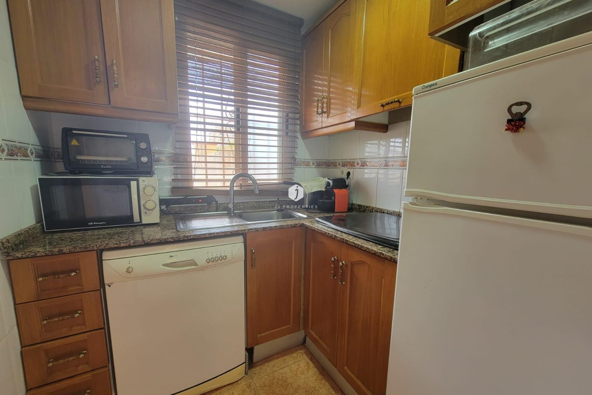 Resale - Apartment / flat -
Torrevieja - Nueva Torrevieja