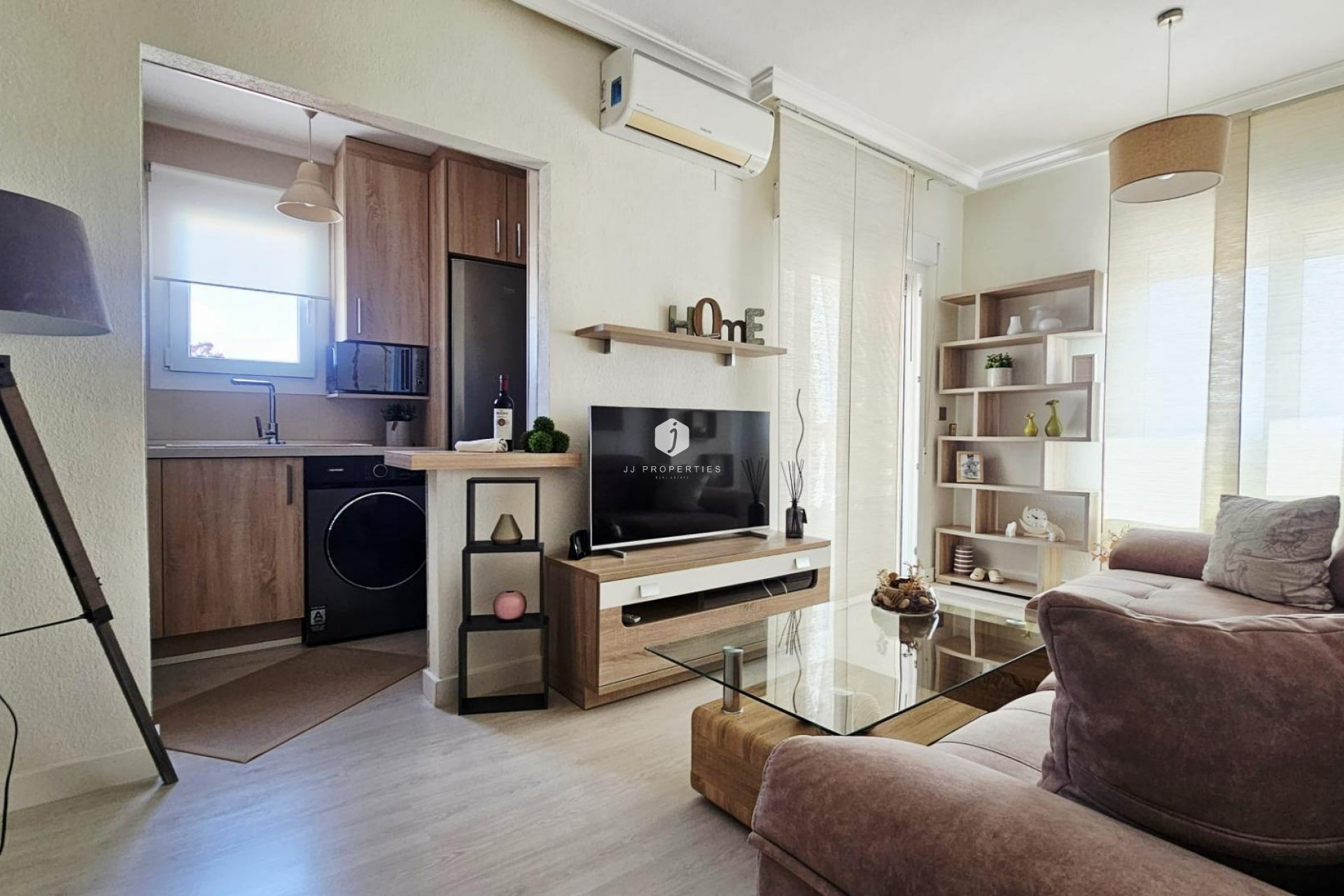 Resale - Apartment / flat -
Torrevieja - Nueva Torrevieja