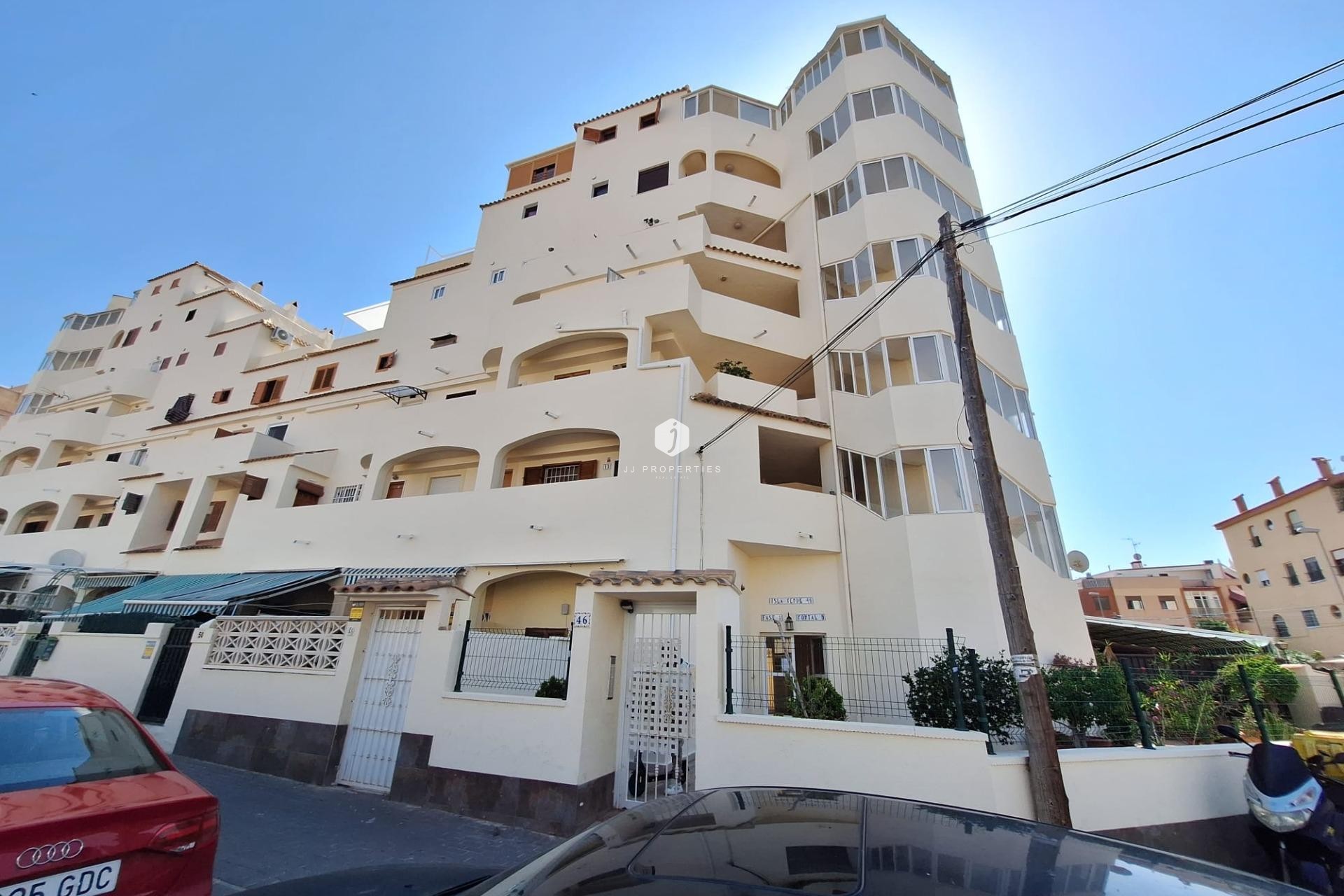 Resale - Apartment / flat -
Torrevieja - Nueva Torrevieja