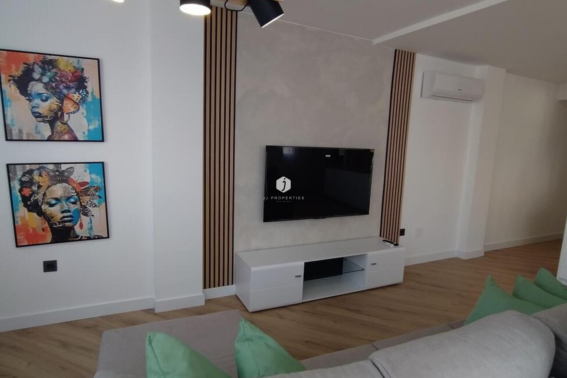 Resale - Apartment / flat -
Torrevieja - PARQUE DE LAS NACIONES