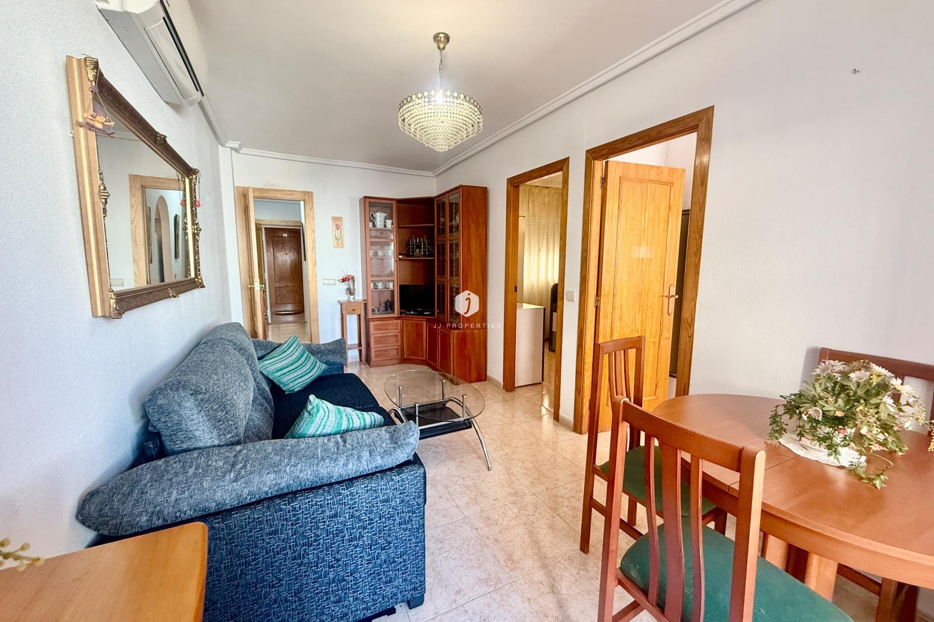 Resale - Apartment / flat -
Torrevieja - PARQUE DE LAS NACIONES