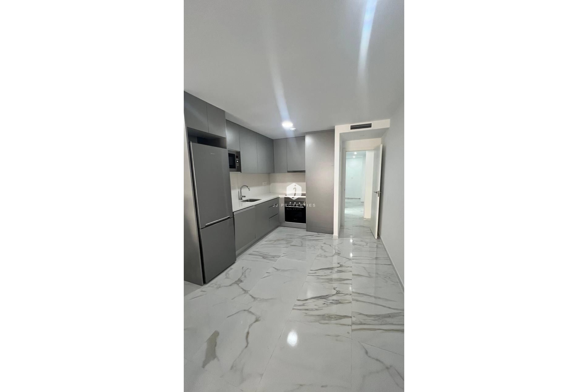 Resale - Apartment / flat -
Torrevieja - PARQUE DE LAS NACIONES
