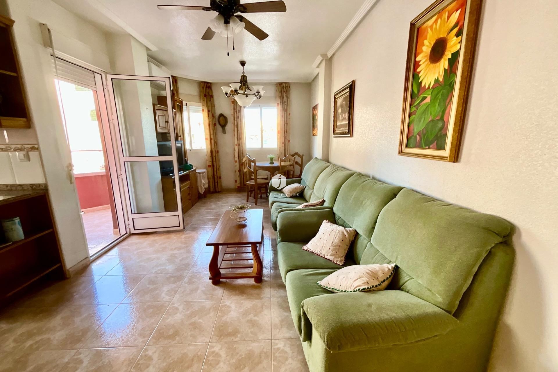 Resale - Apartment / flat -
Torrevieja - PARQUE DE LAS NACIONES