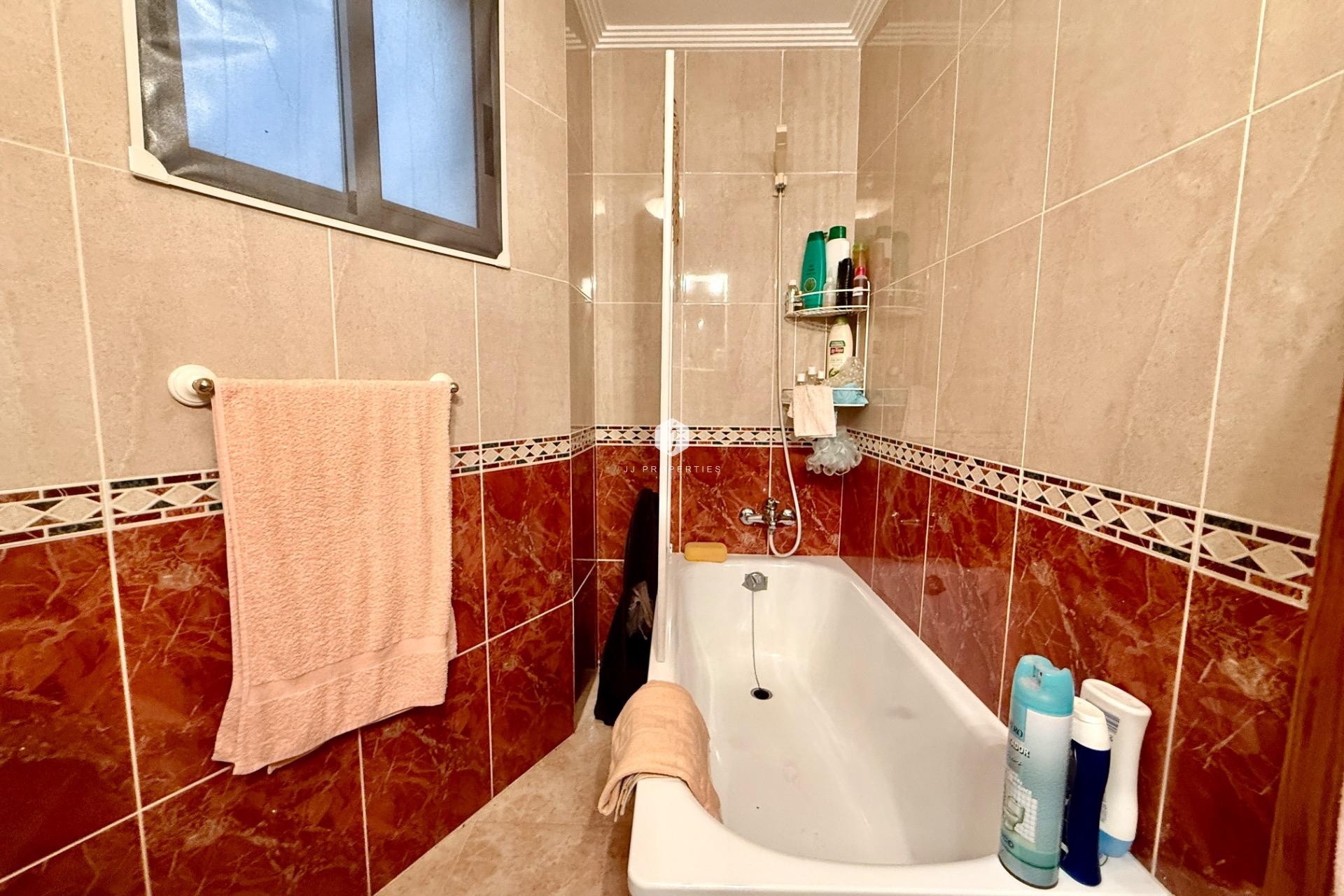Resale - Apartment / flat -
Torrevieja - PARQUE DE LAS NACIONES