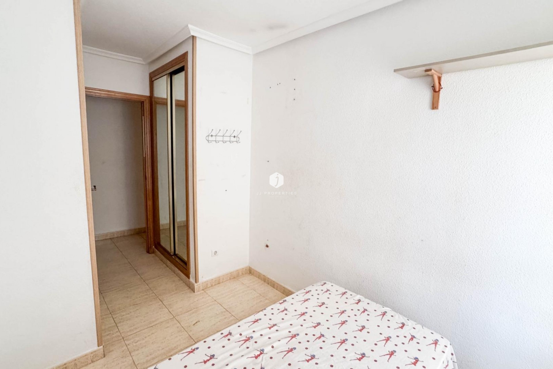 Resale - Apartment / flat -
Torrevieja - PARQUE DE LAS NACIONES