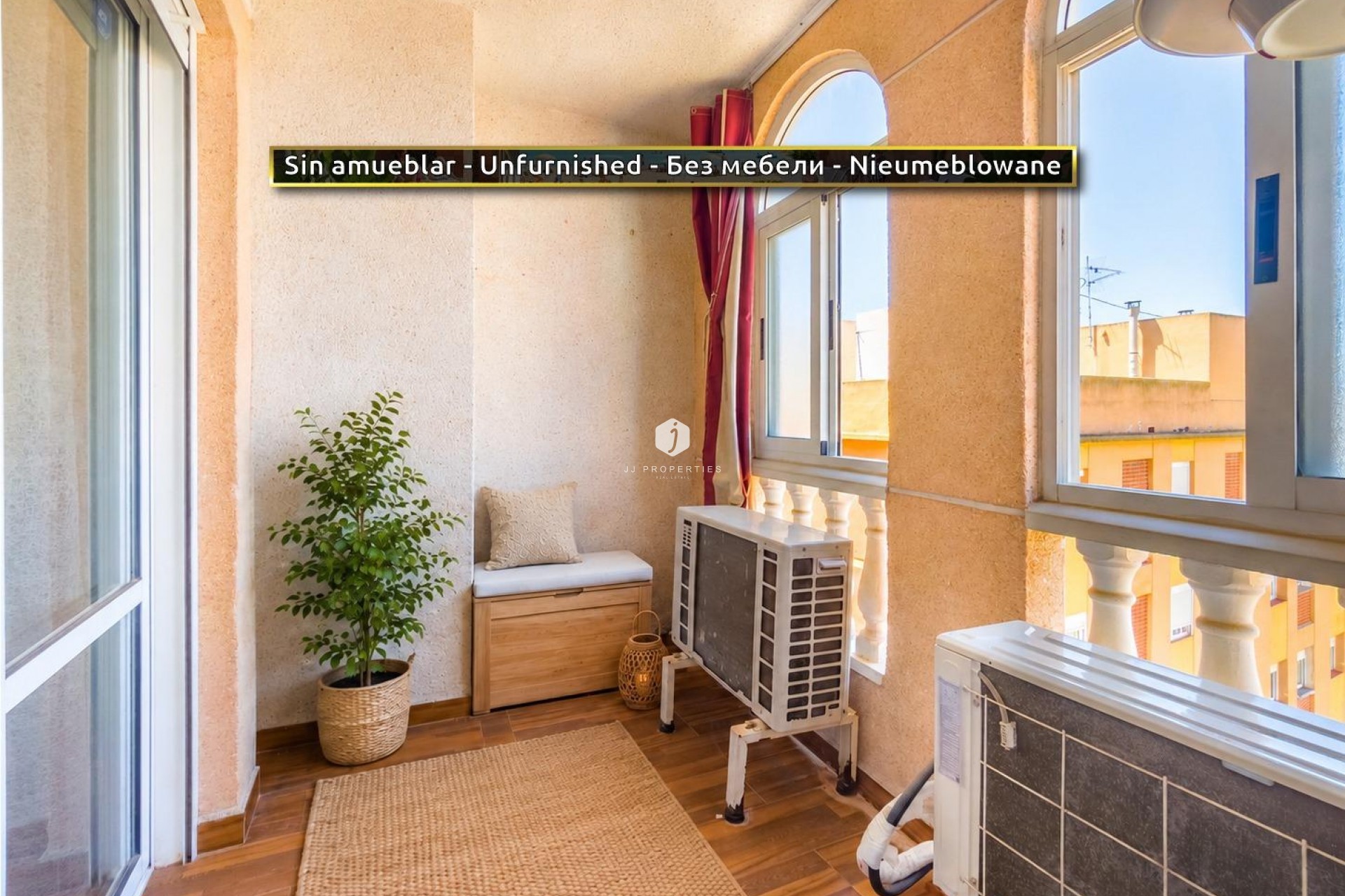 Resale - Apartment / flat -
Torrevieja - PARQUE DE LAS NACIONES
