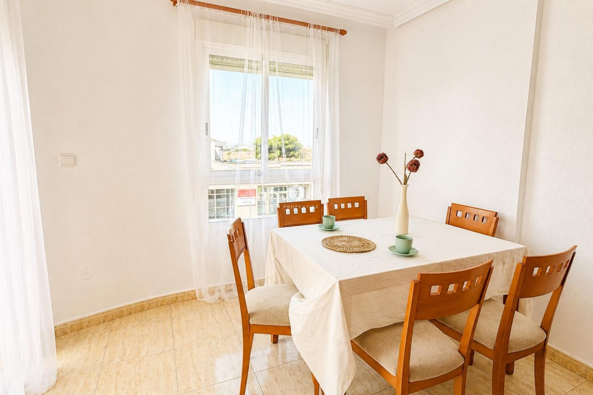 Resale - Apartment / flat -
Torrevieja - PARQUE DE LAS NACIONES