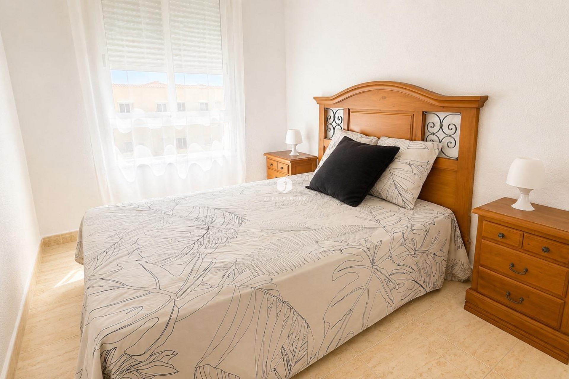 Resale - Apartment / flat -
Torrevieja - PARQUE DE LAS NACIONES