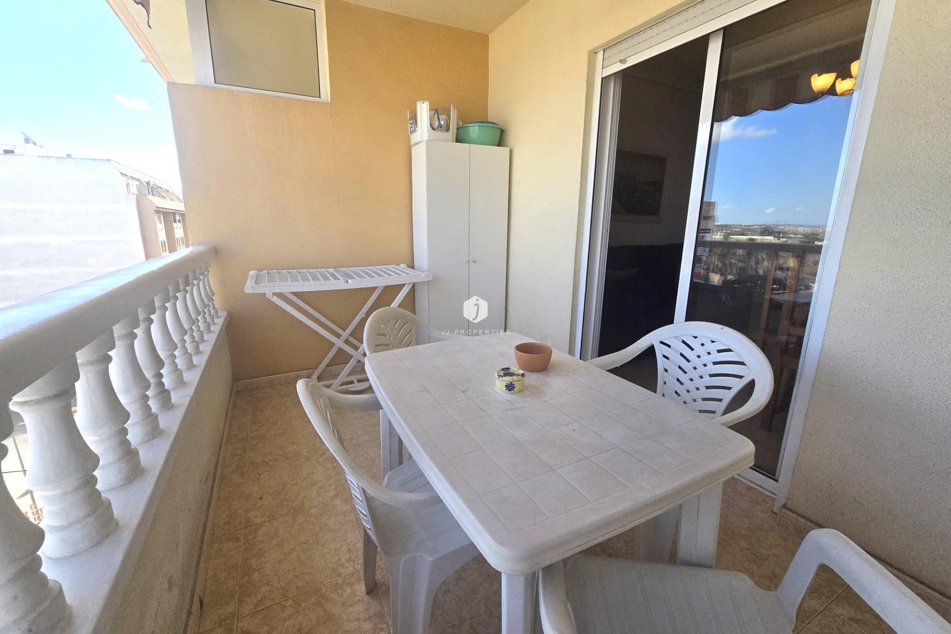 Resale - Apartment / flat -
Torrevieja - Parque las naciones