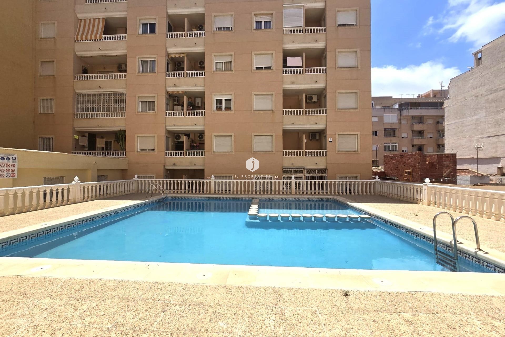 Resale - Apartment / flat -
Torrevieja - Parque las naciones