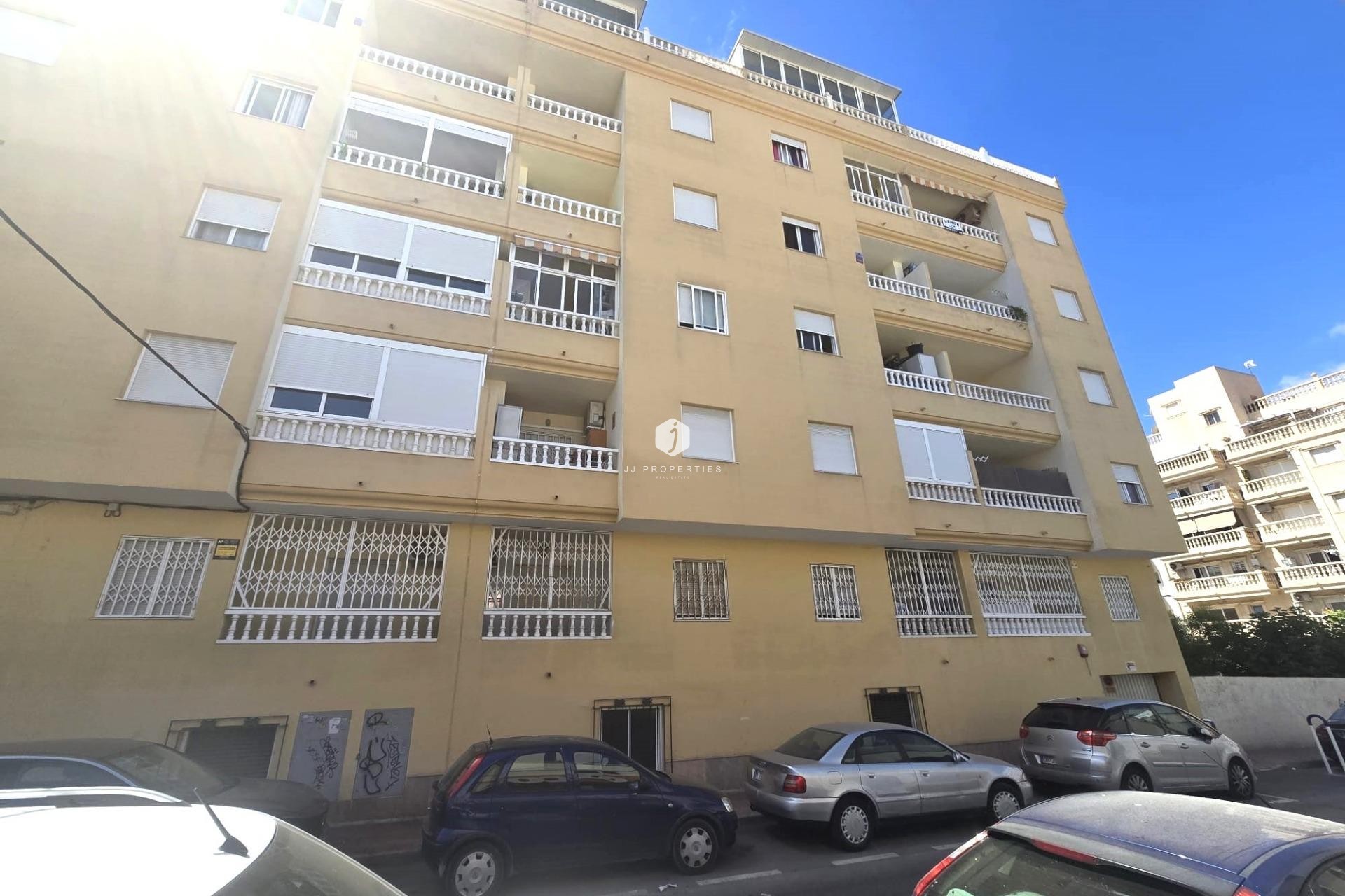 Resale - Apartment / flat -
Torrevieja - Parque las naciones