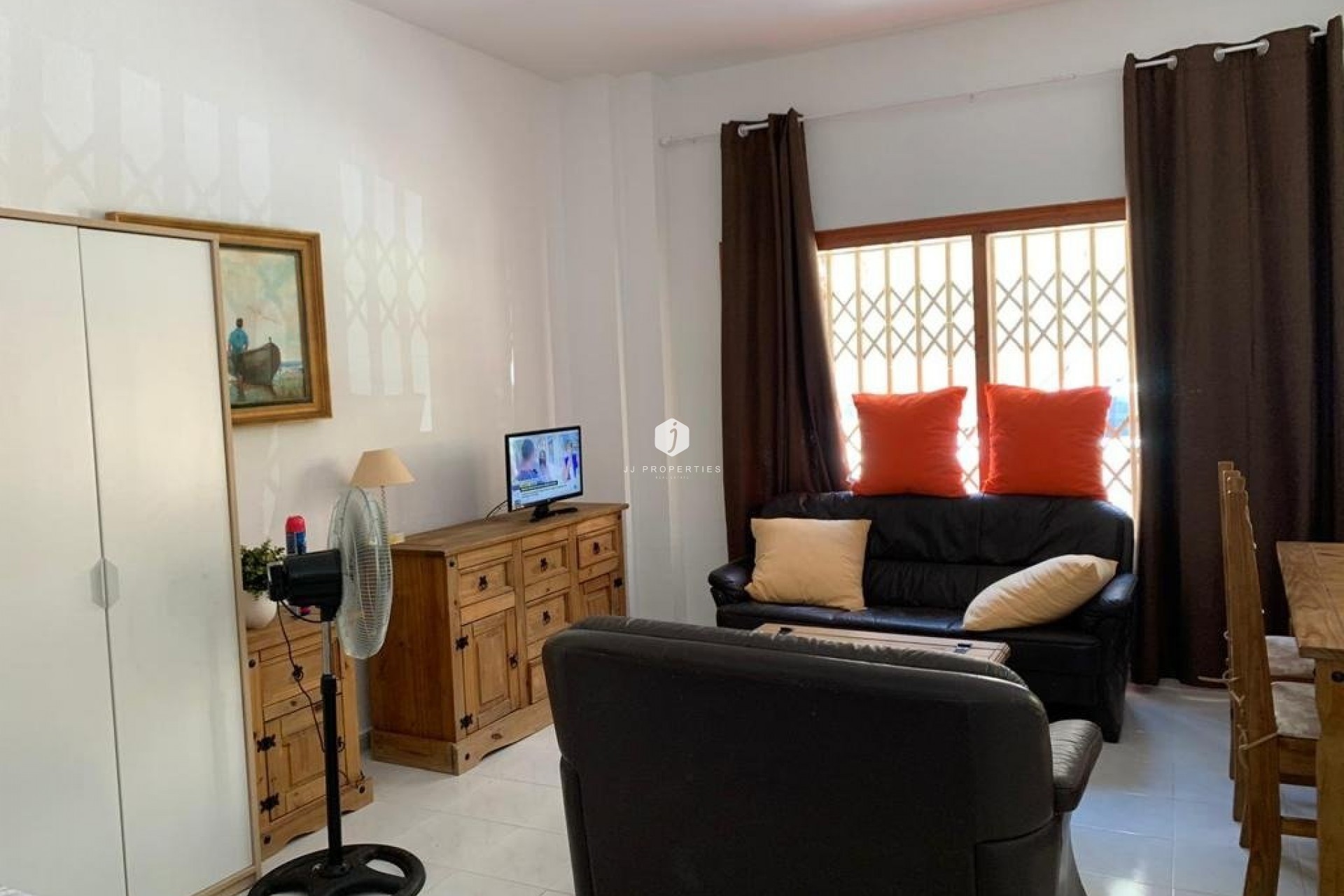 Resale - Apartment / flat -
Torrevieja - Playa de los Locos